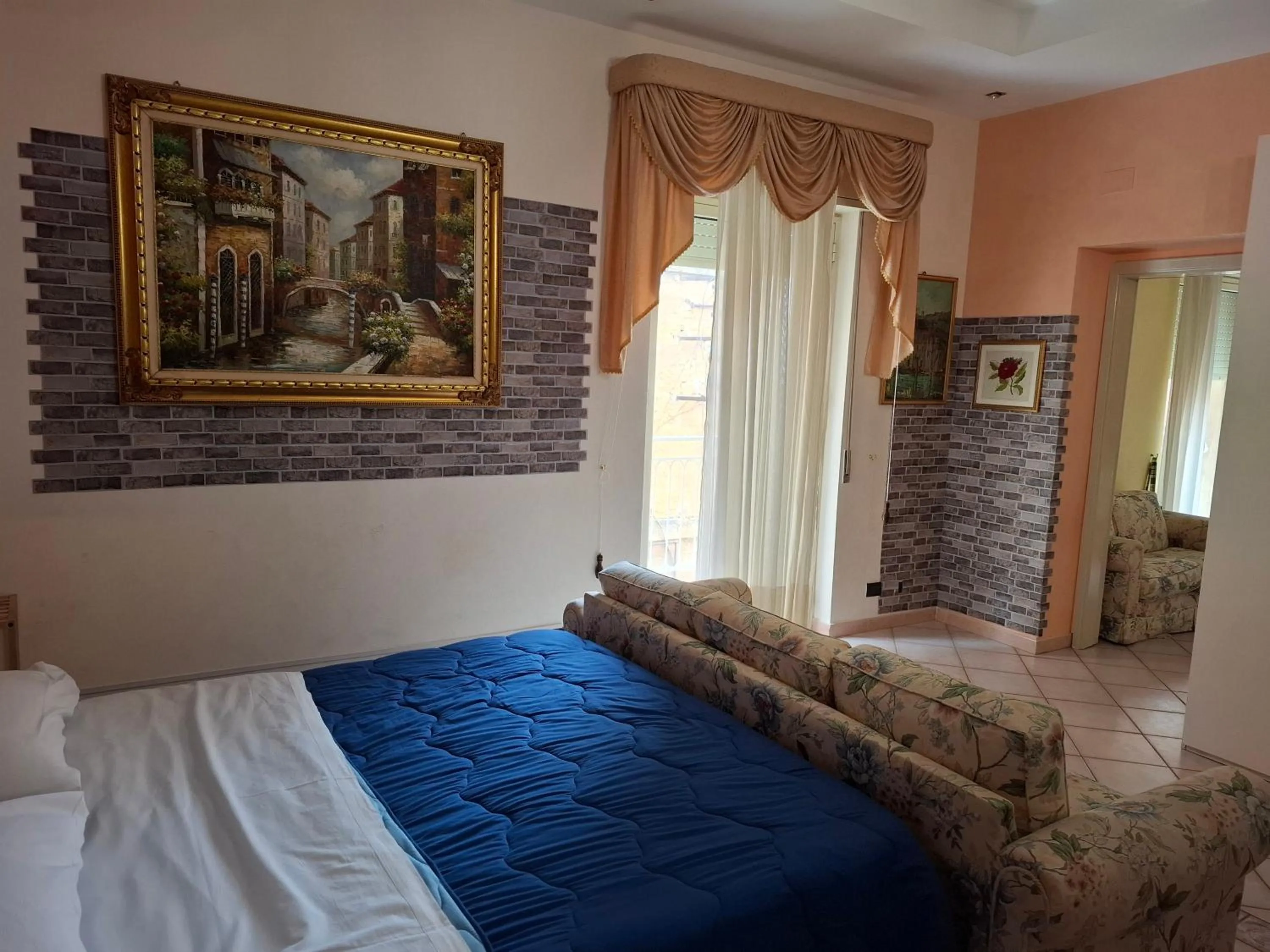 Bedroom, Bed in B&B Batarà - "La Terrazza del Centro"