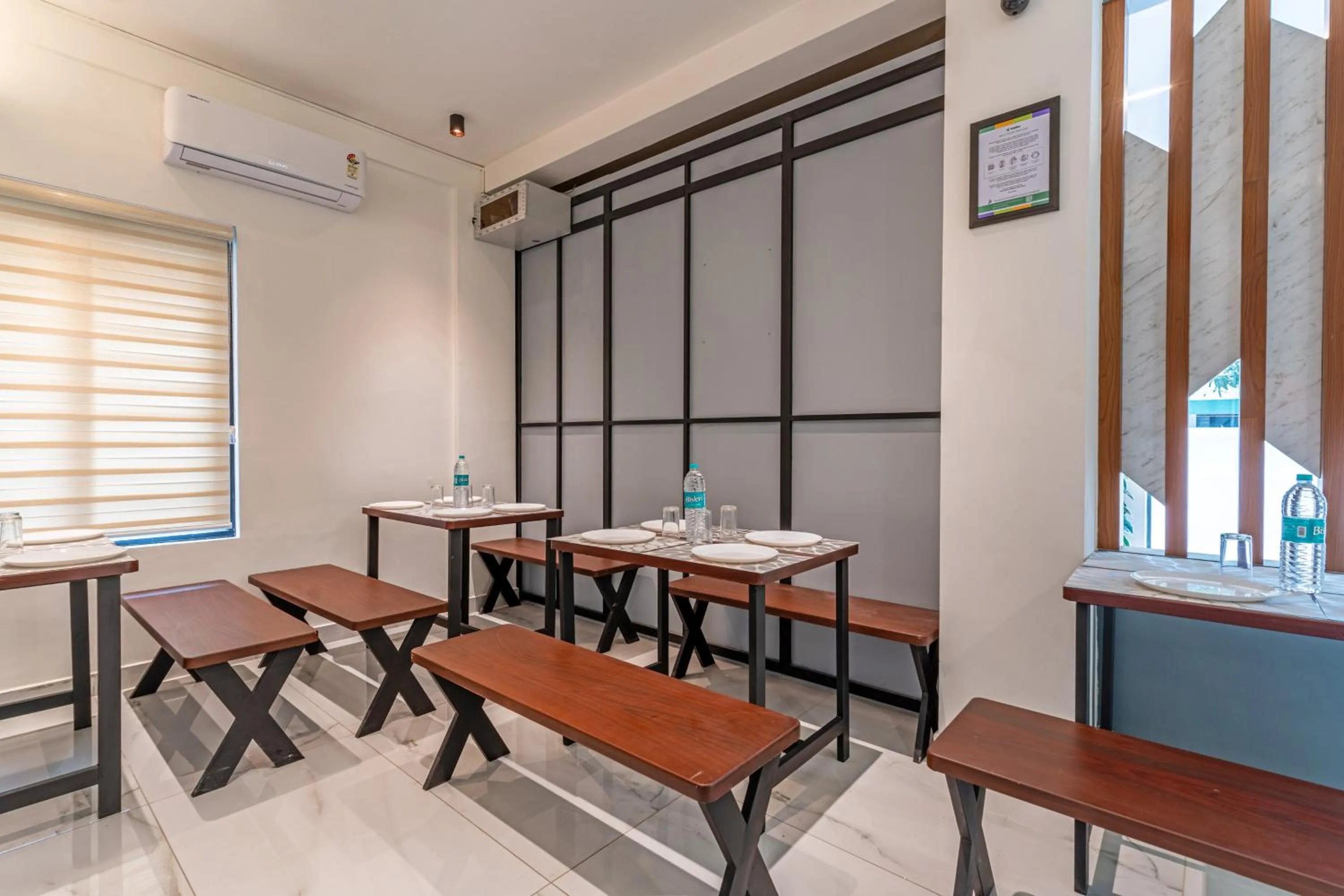 Dining area in Treebo Urban Nest