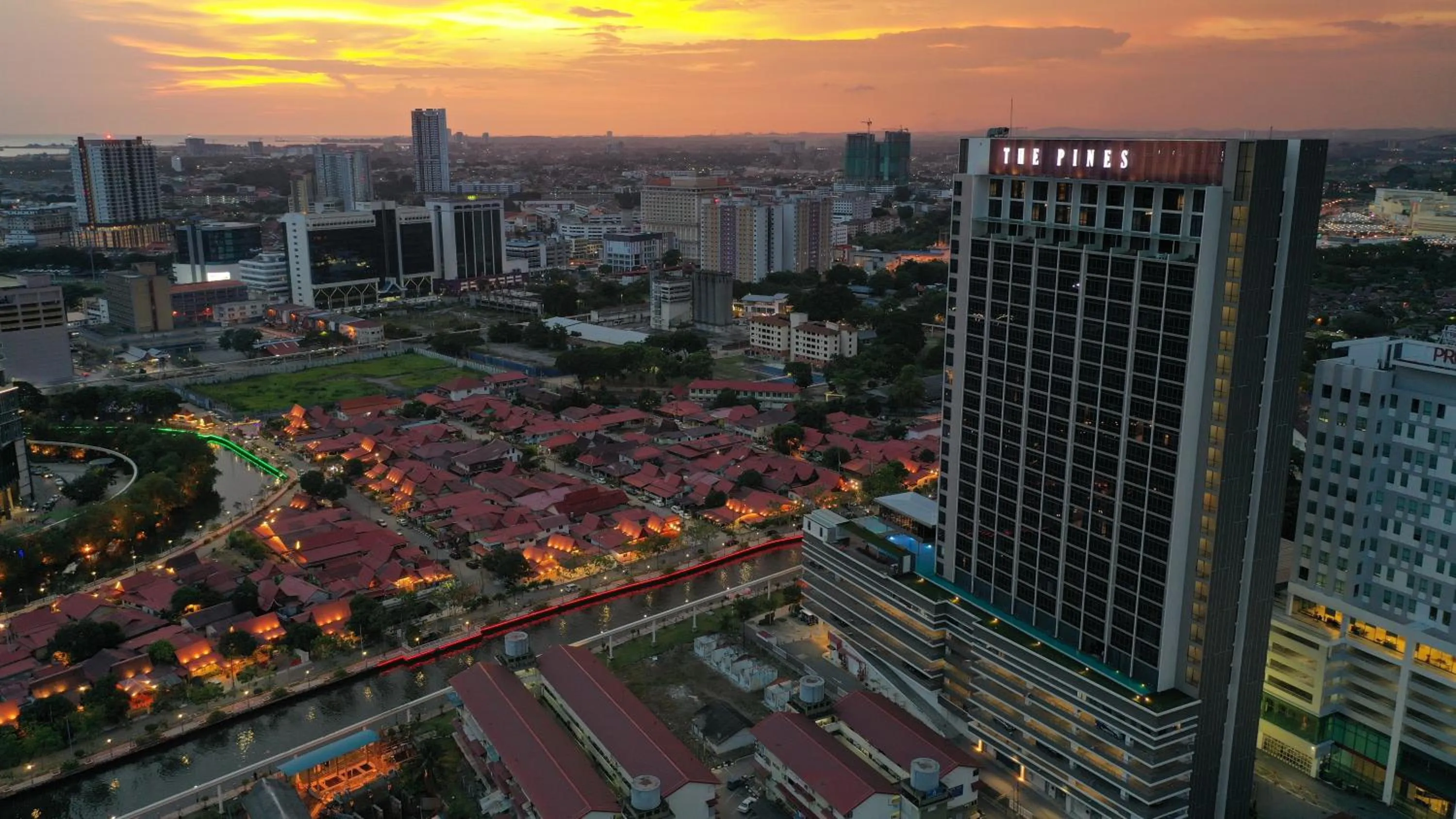 Property building in The Pines Melaka