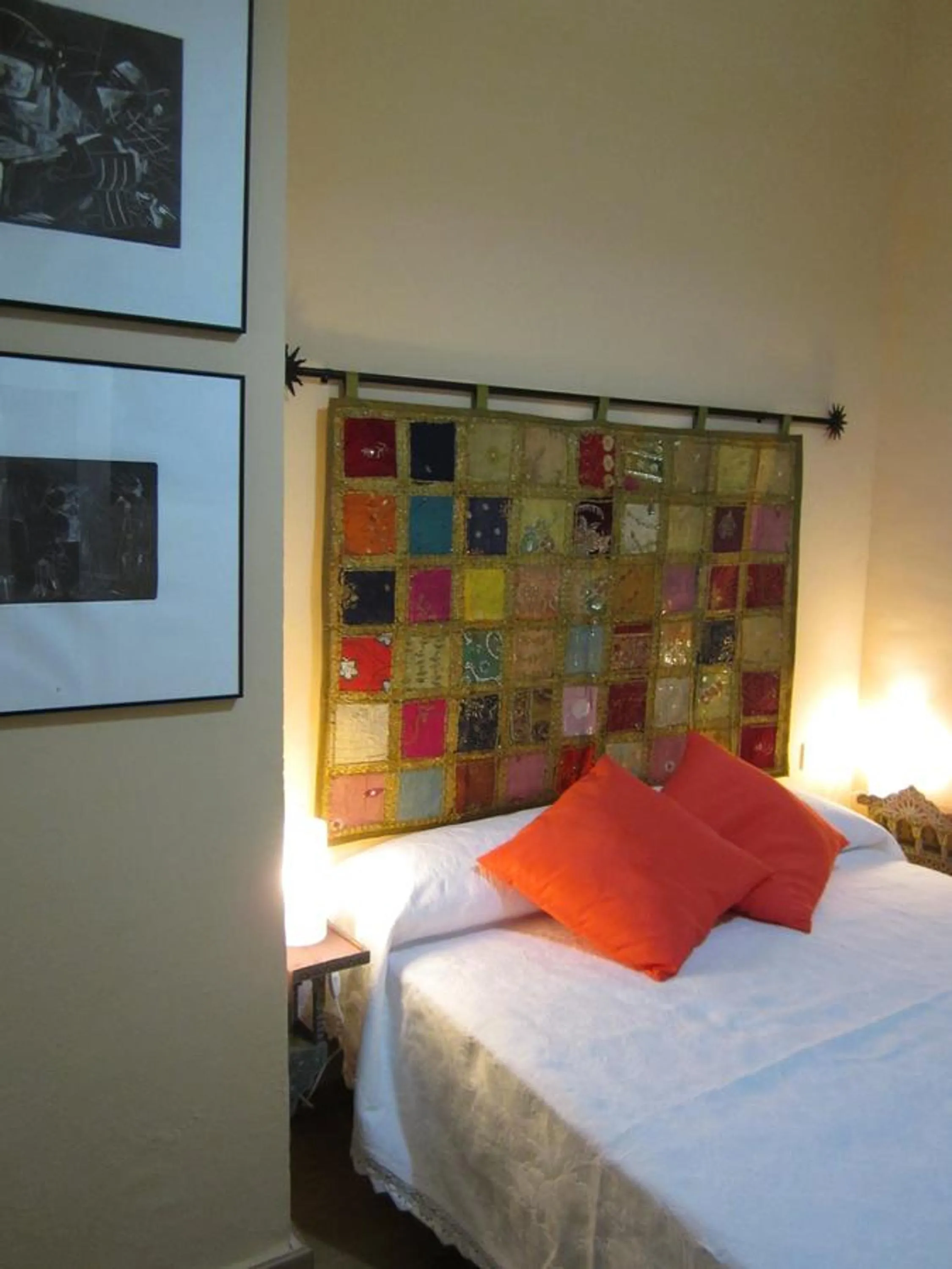 Decorative detail, Bed in Livemalaga San Juan