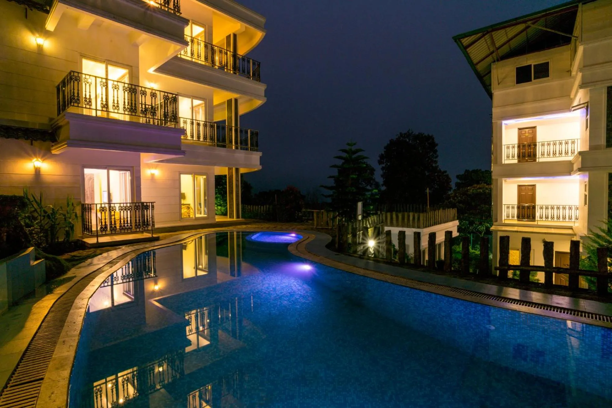 Night in The Heights Munnar