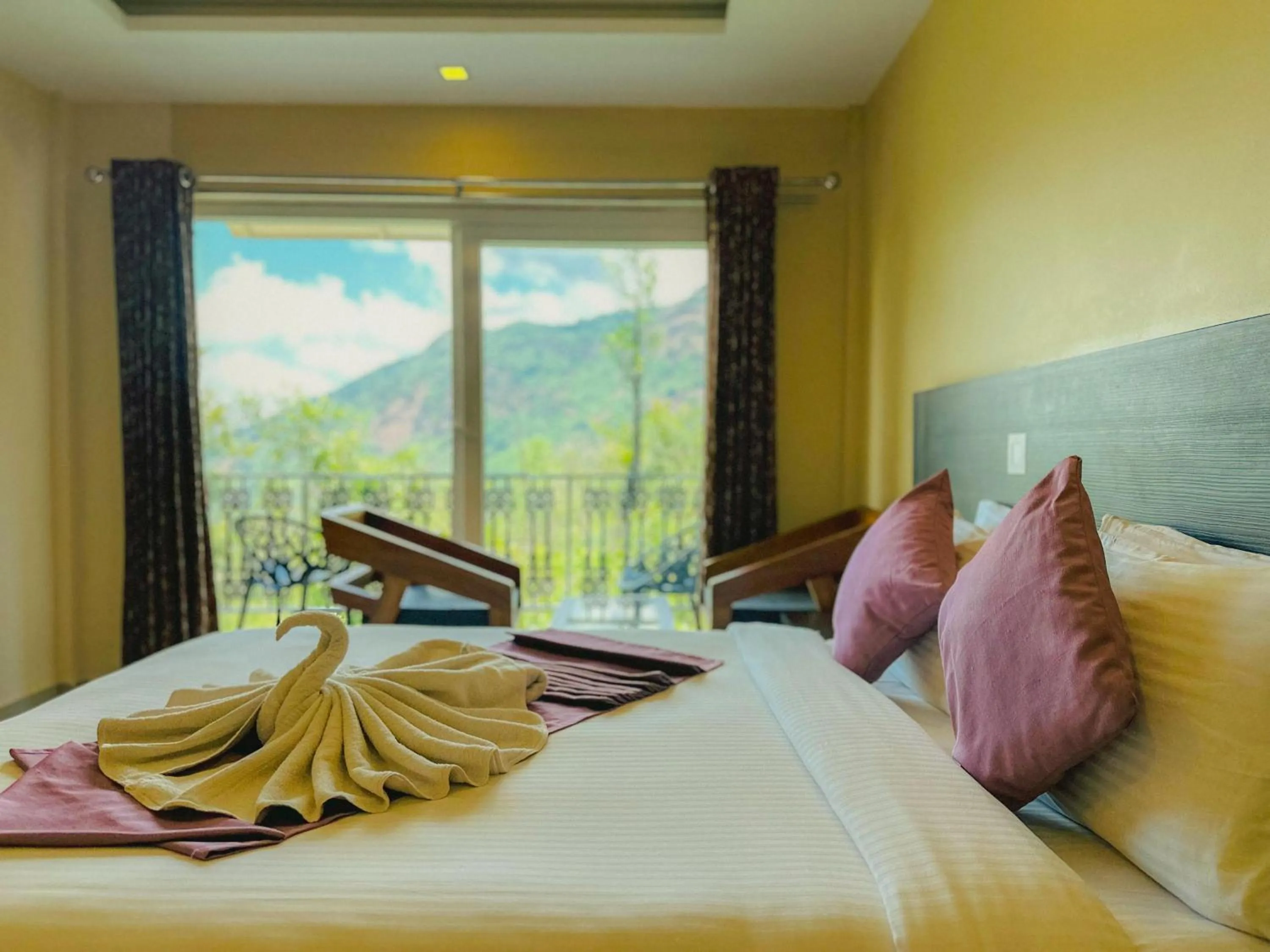 Bed in The Heights Munnar