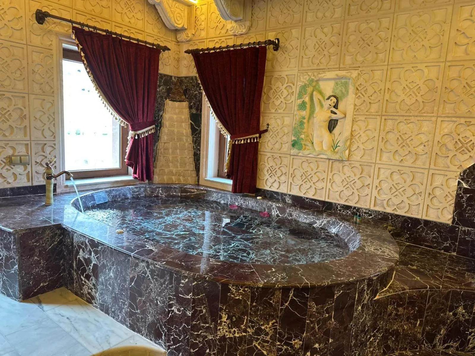 Bath in Kapadokya Hill Hotel & Spa (12+)