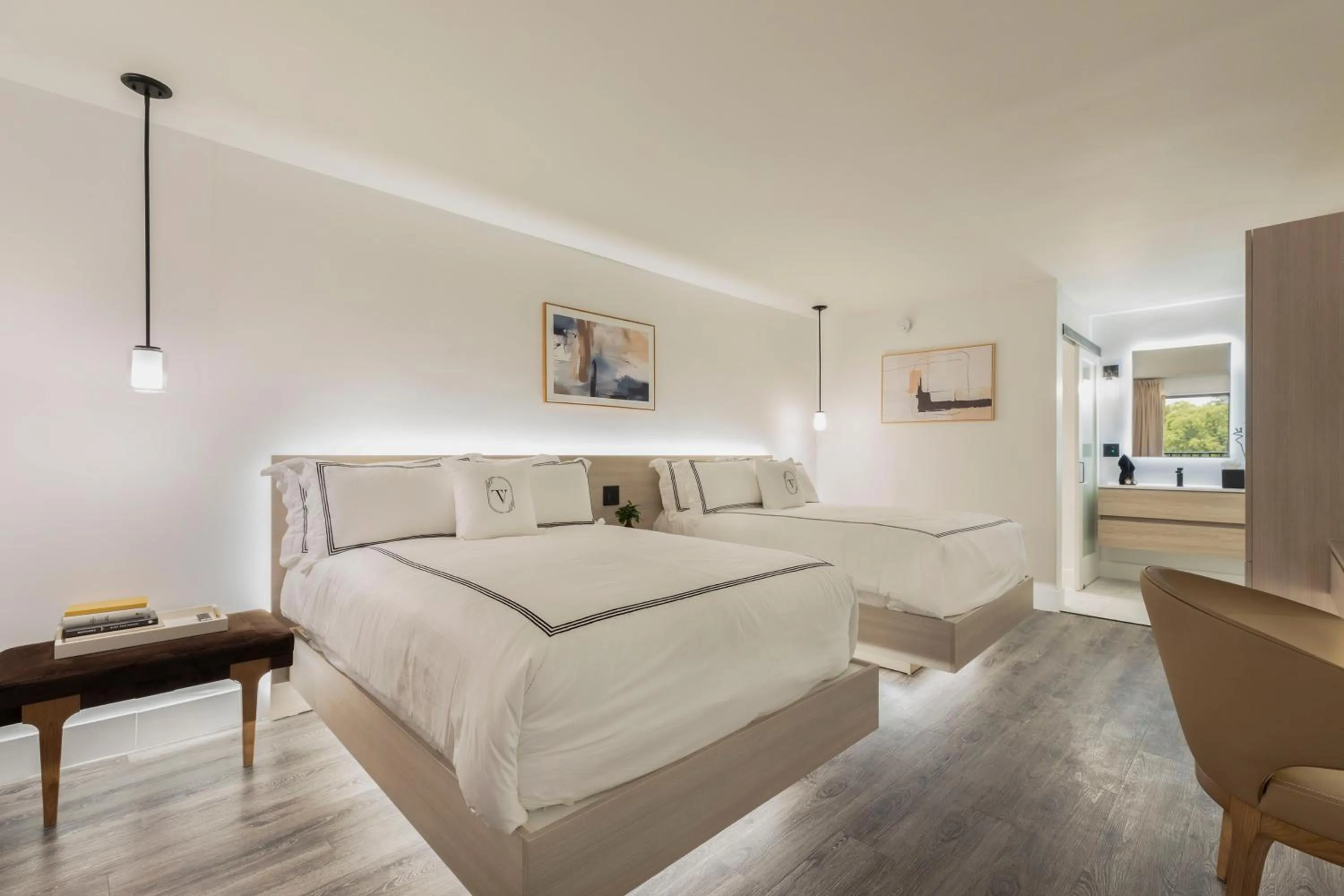 Photo of the whole room, Bed in The Vietta Hotel