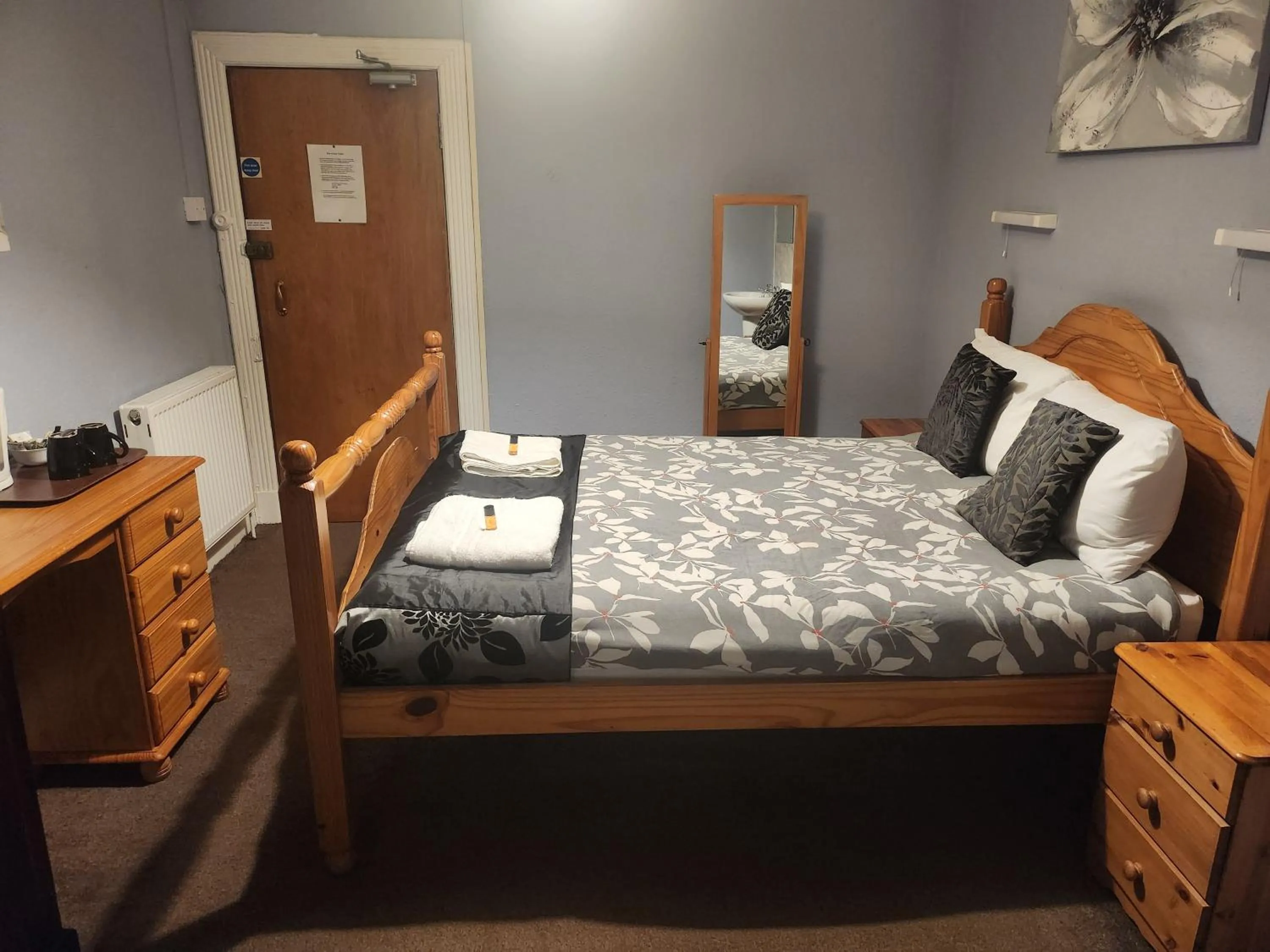 Bed in LSO Guest House