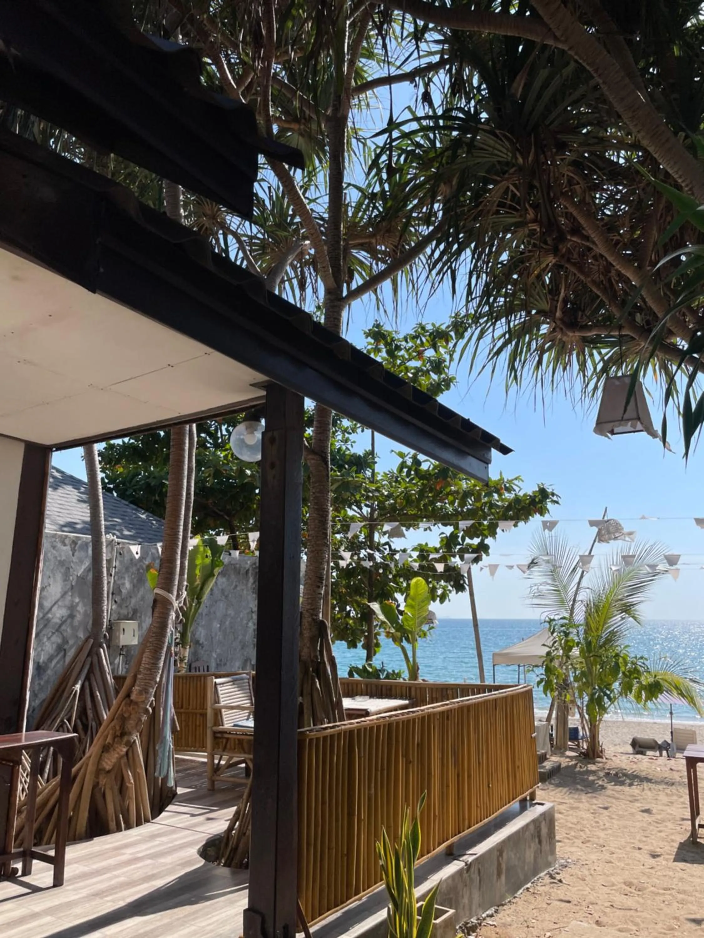 New Harrys Sunset Resort - Klong Nin Beach