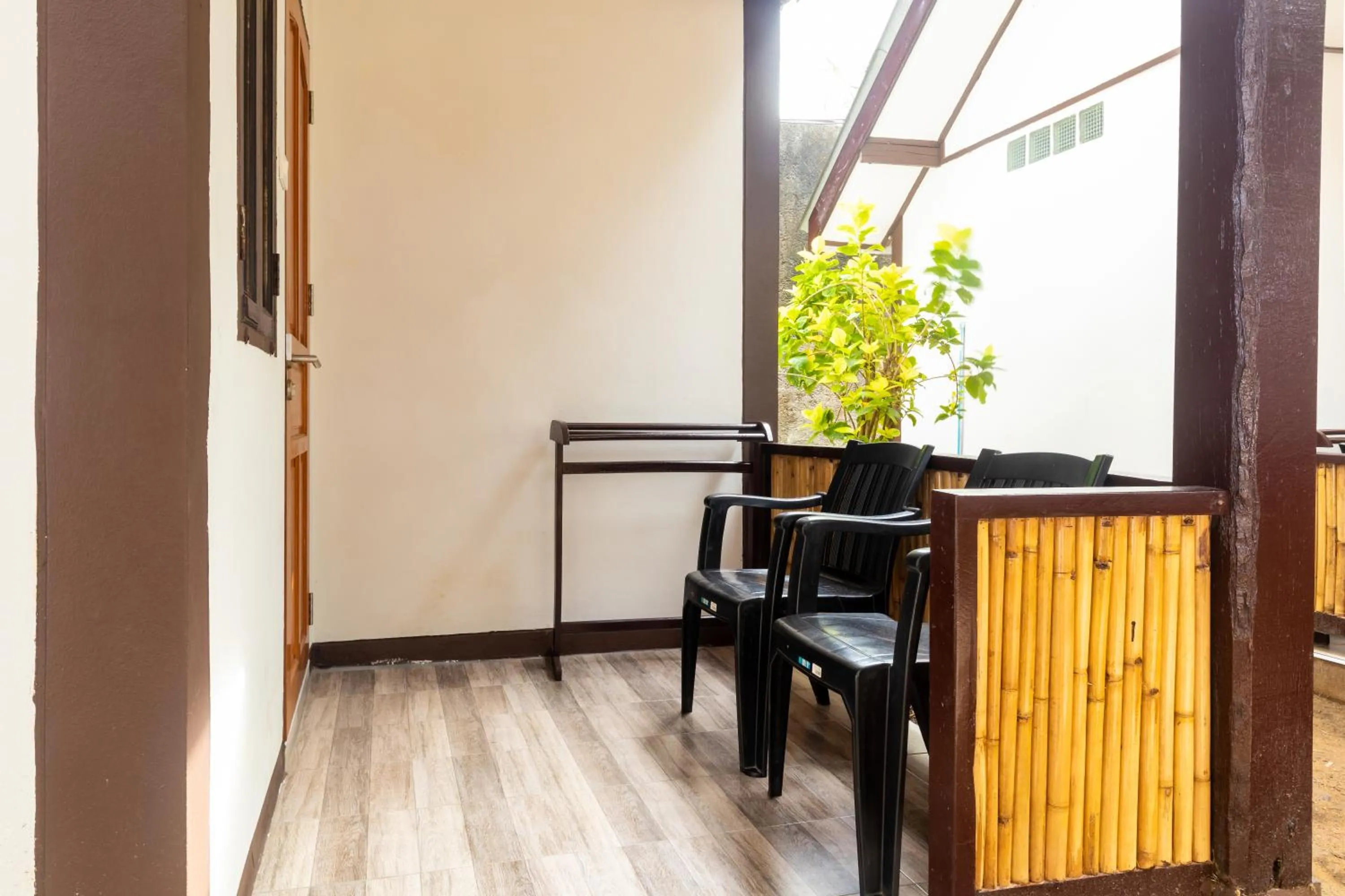 New Harrys Sunset Resort - Klong Nin Beach