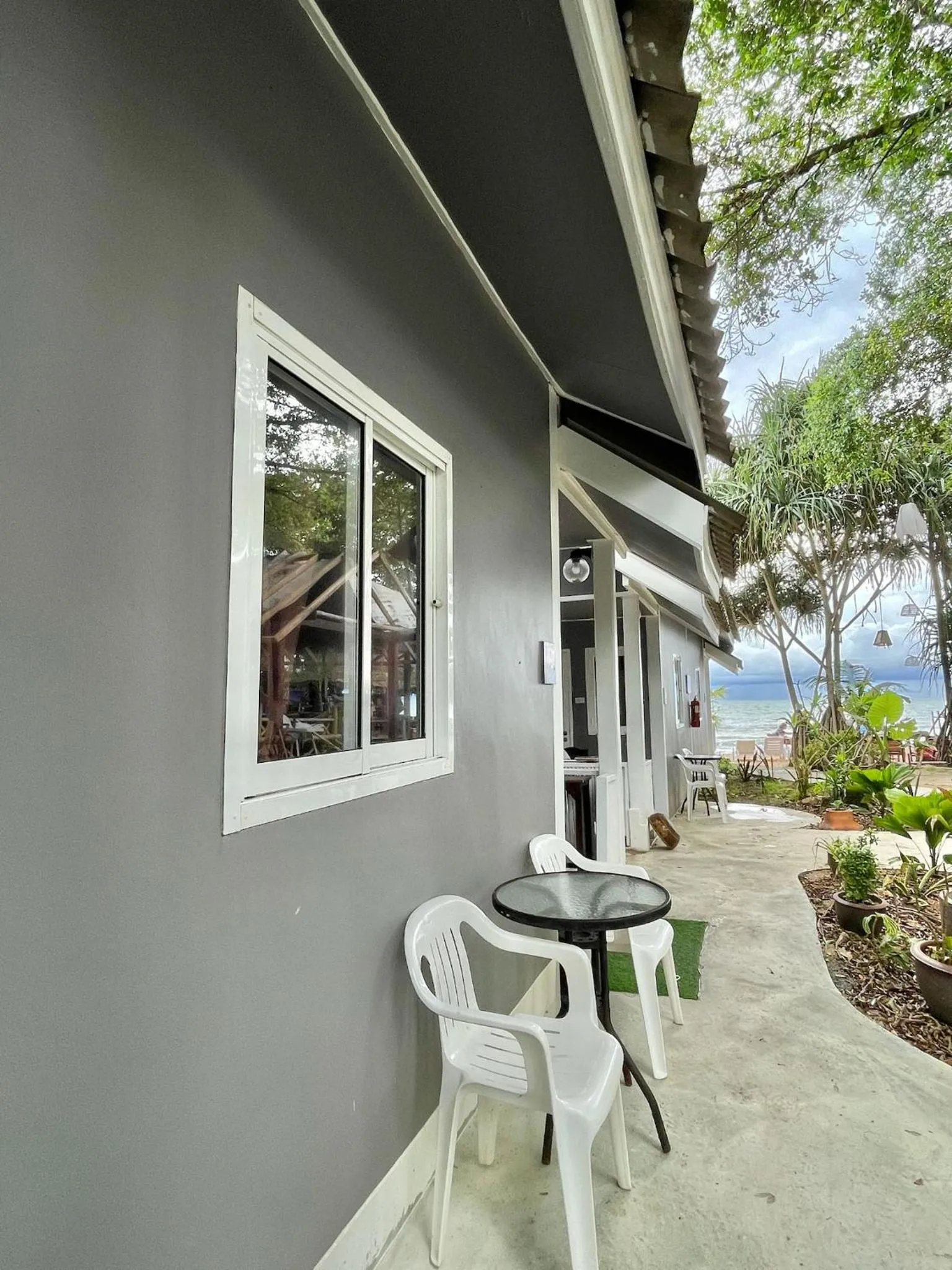 New Harrys Sunset Resort - Klong Nin Beach