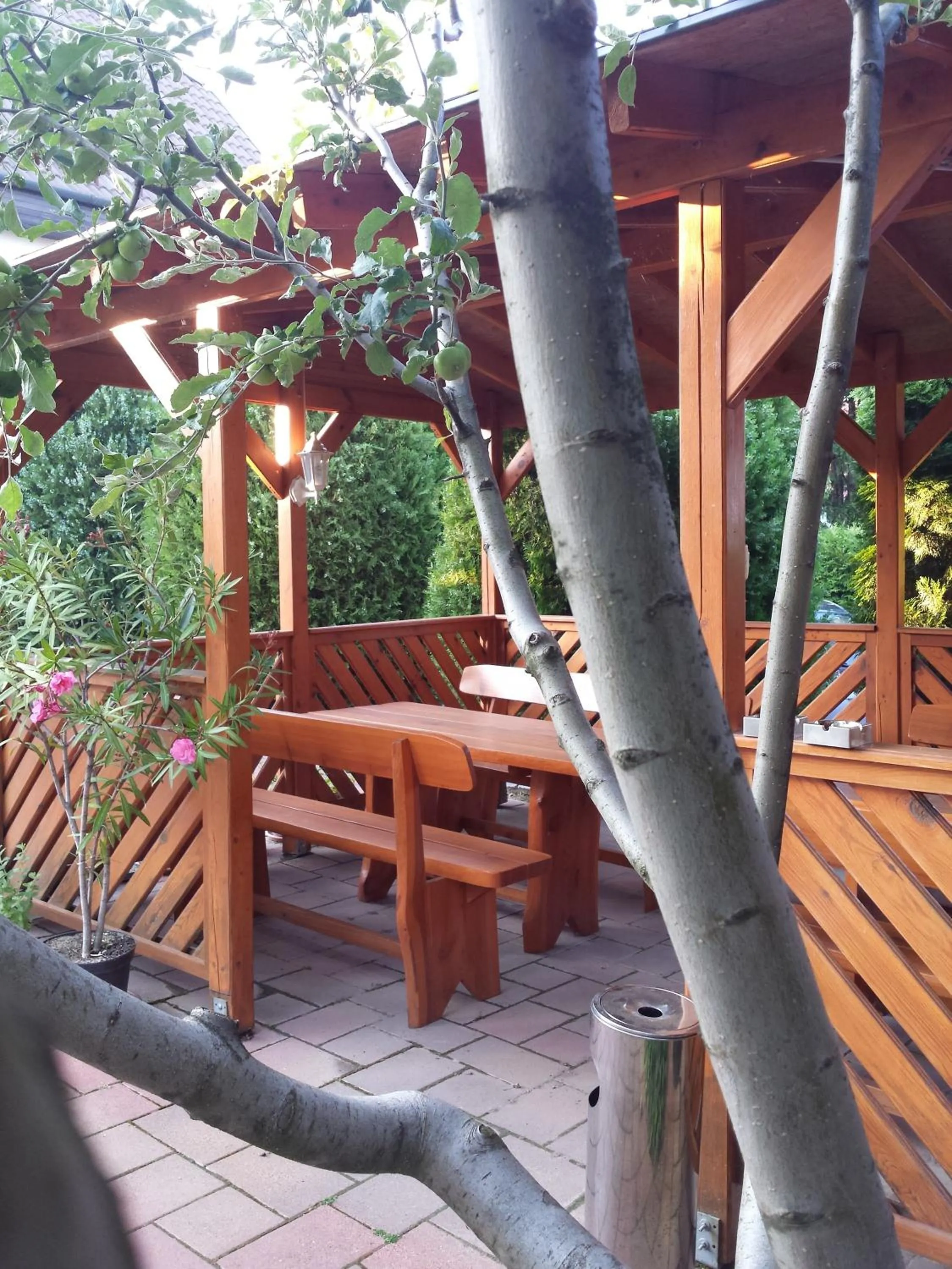 Patio in Napfény villa