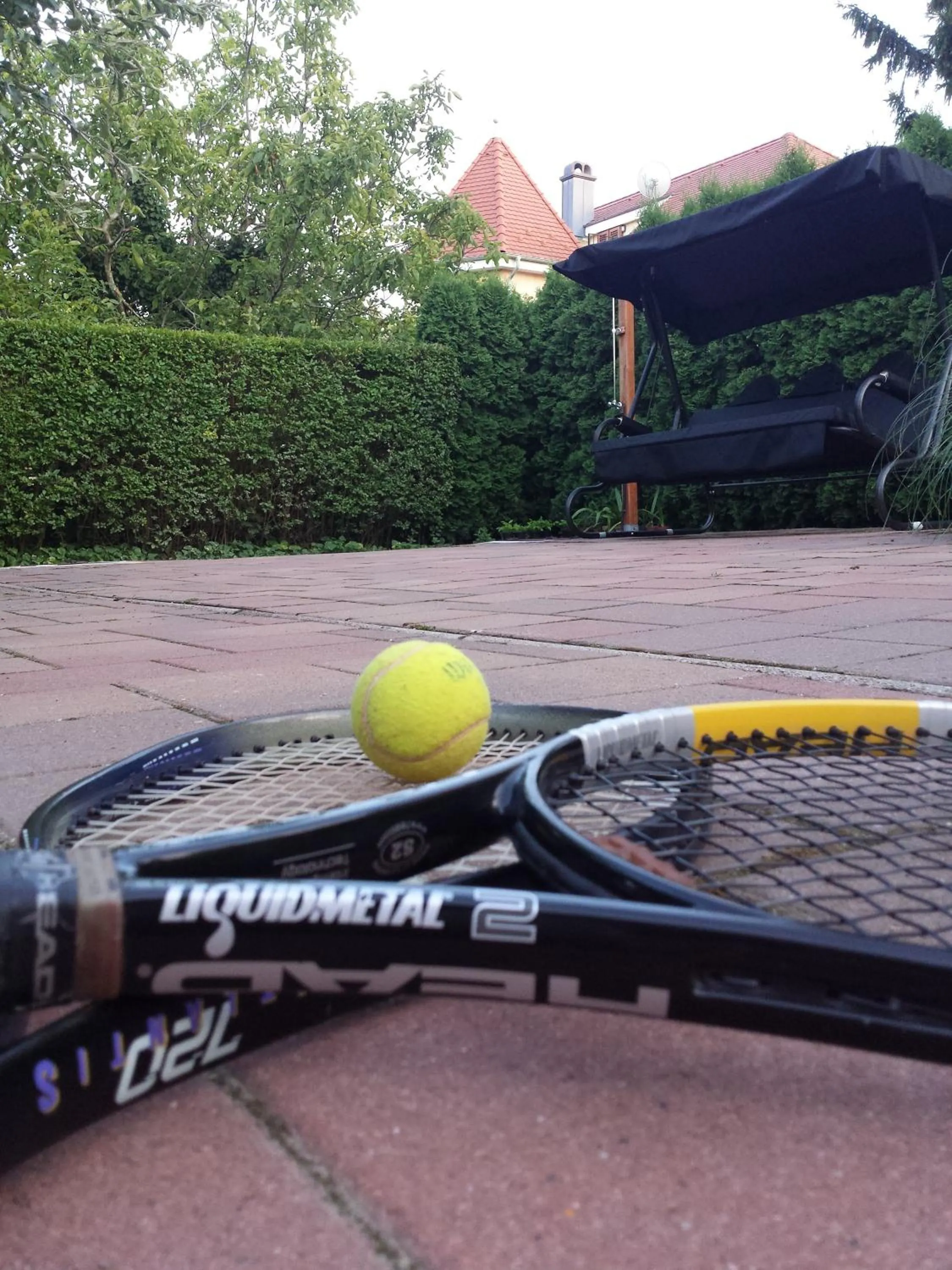 Tennis court in Napfény villa