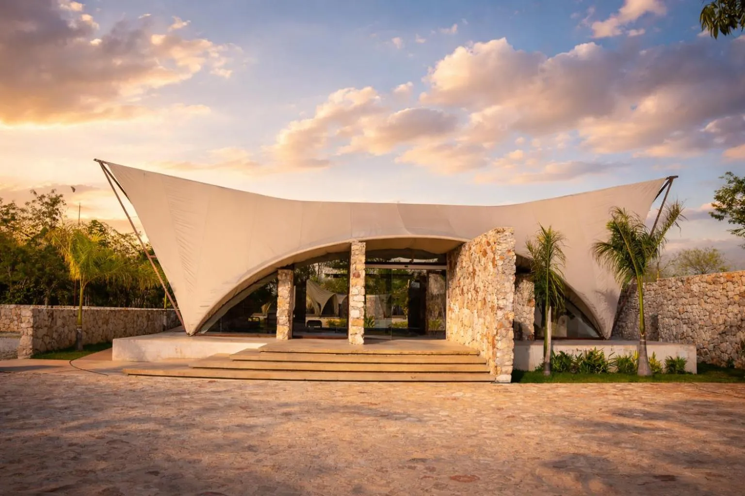 LJs Chichikan Eco Luxury Retreat