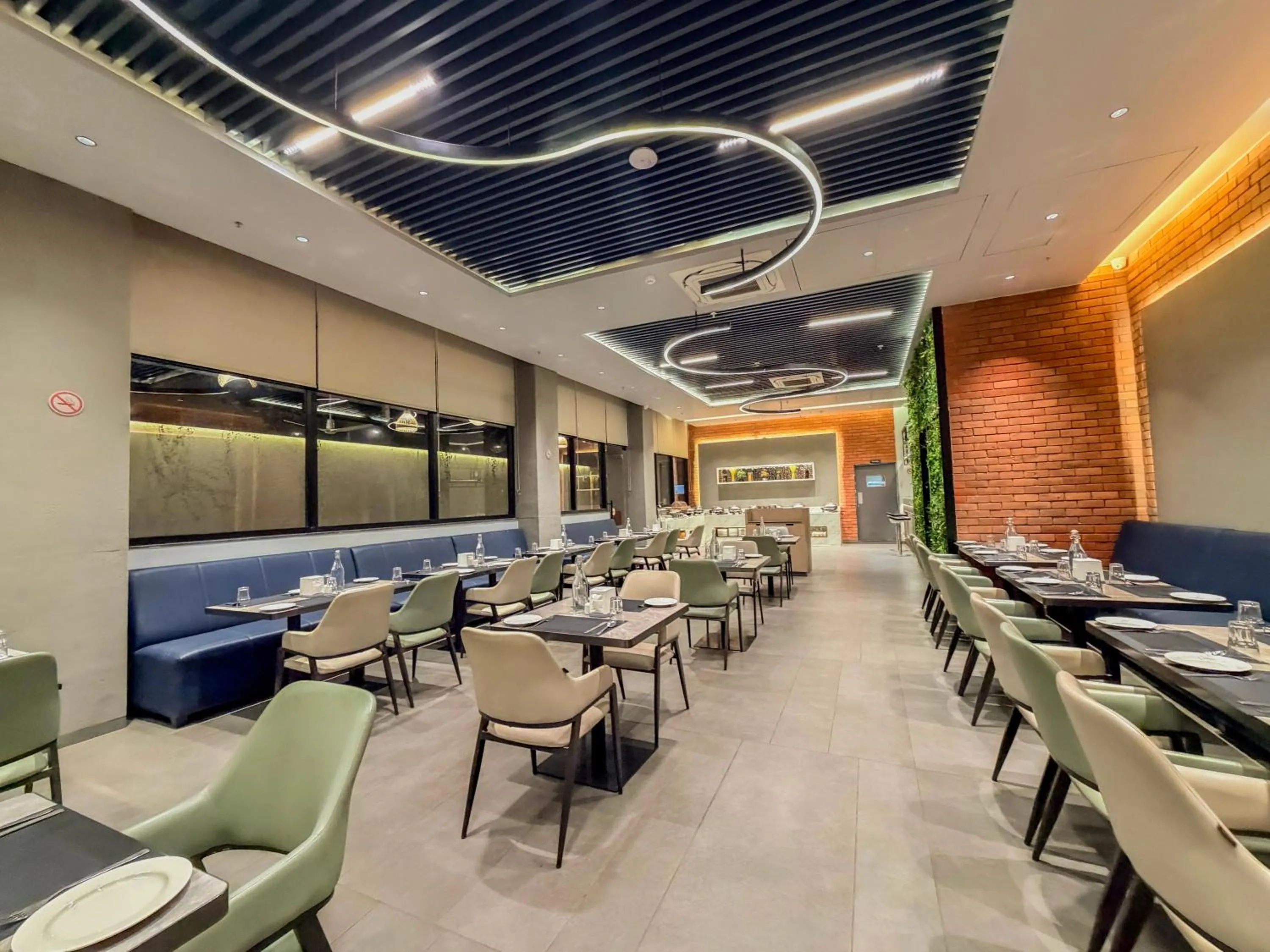 Restaurant/places to eat in Zip By Spree Hotels Chinchwad
