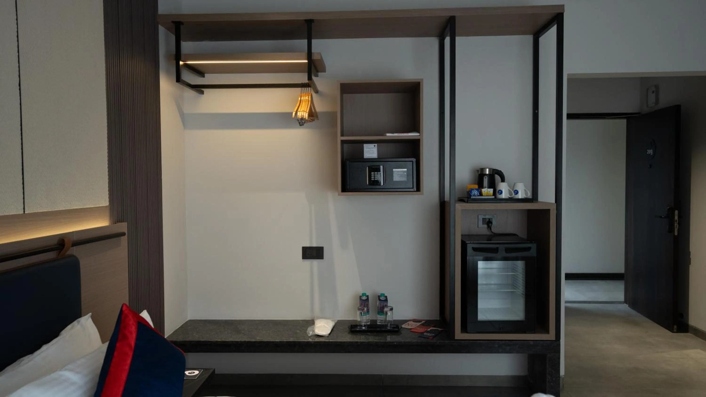 Coffee/tea facilities in Zip By Spree Hotels Chinchwad