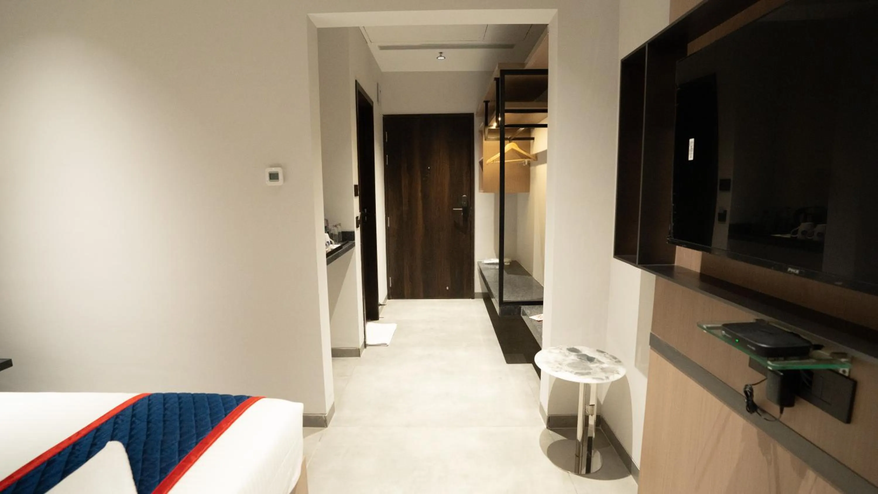 TV and multimedia in Zip By Spree Hotels Chinchwad