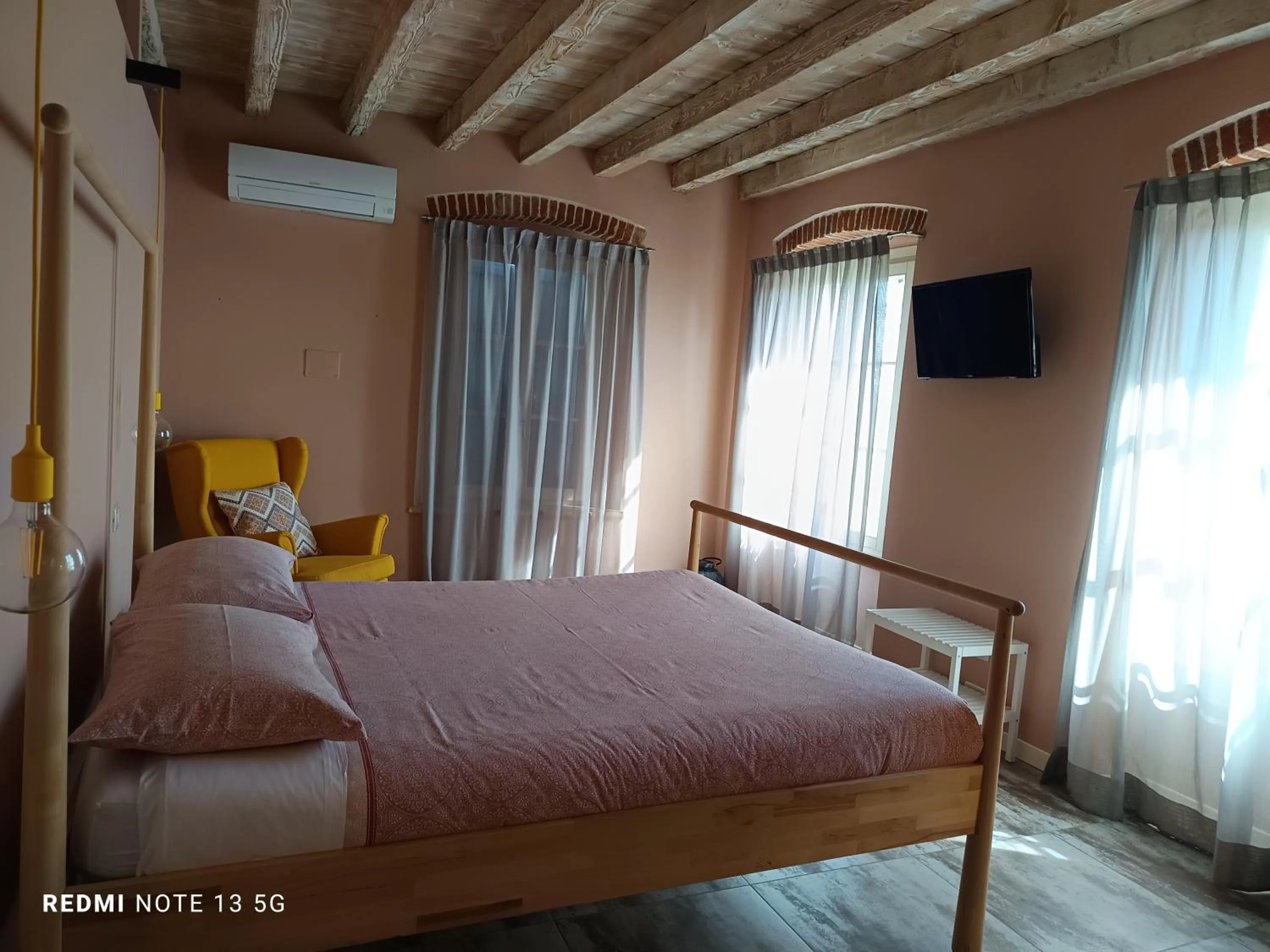 Bedroom, Bed in La Piana