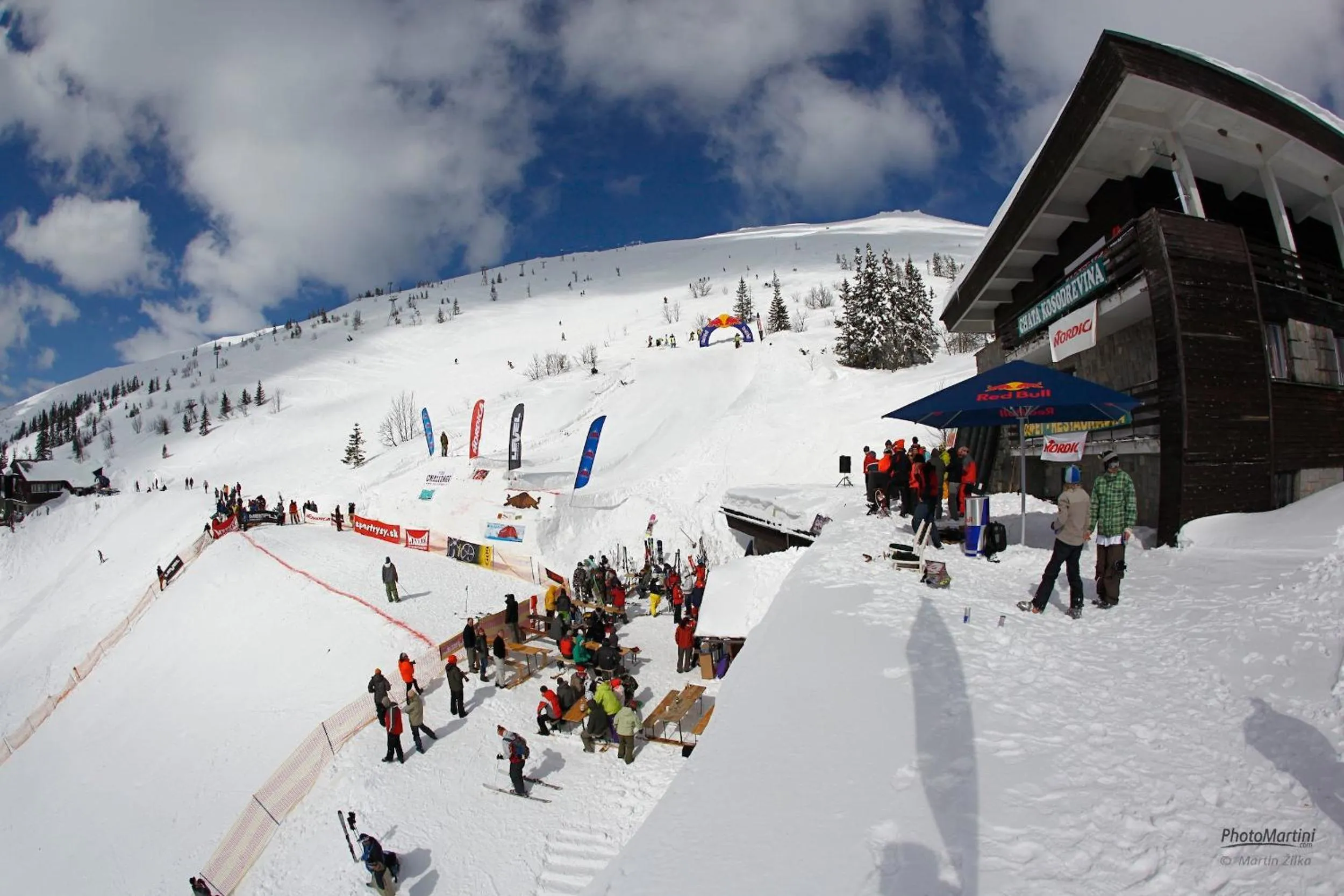 group of guests in Chata Kosodrevina - Turistická ubytovňa