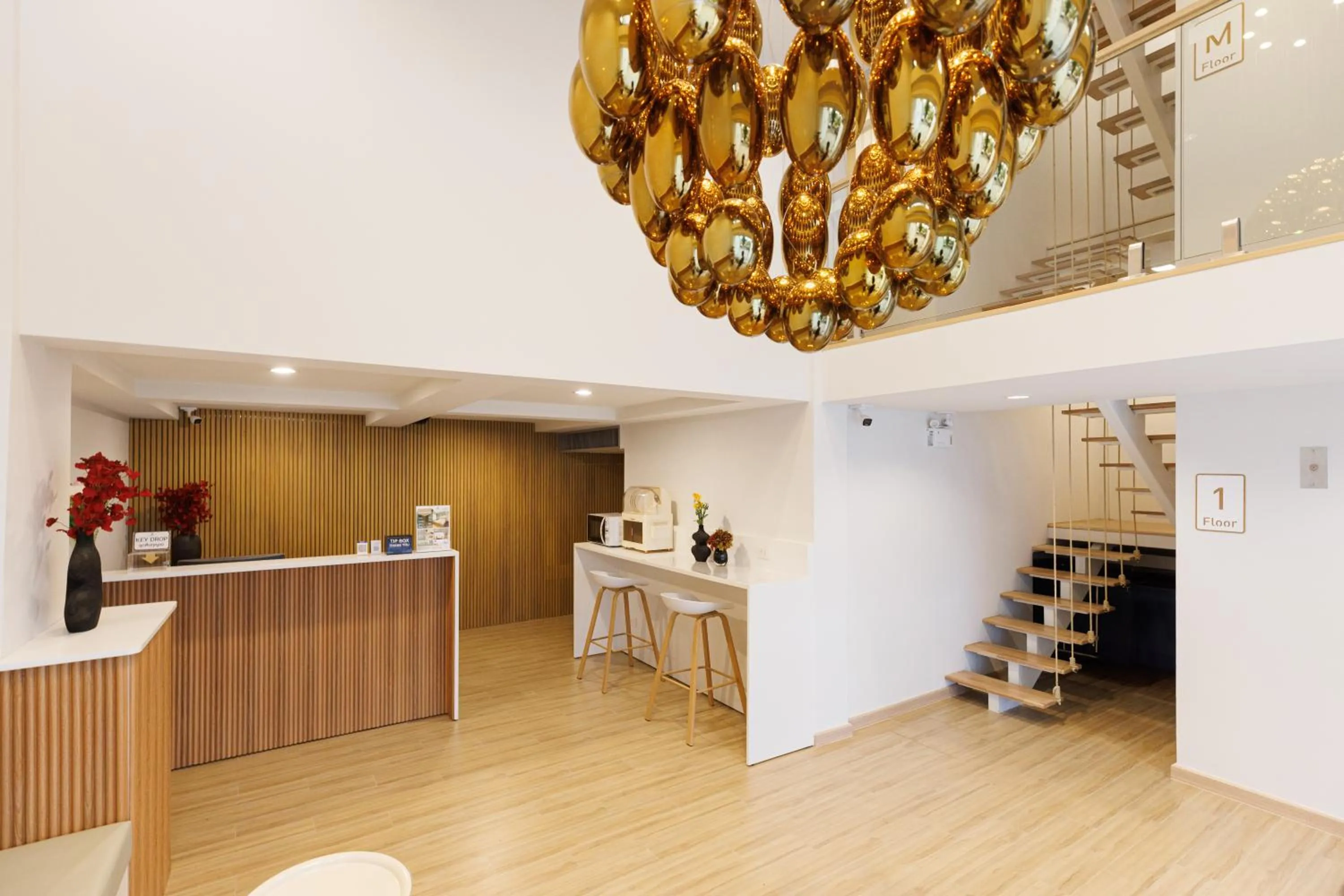 Lobby or reception in Takka Hotel - Bearing