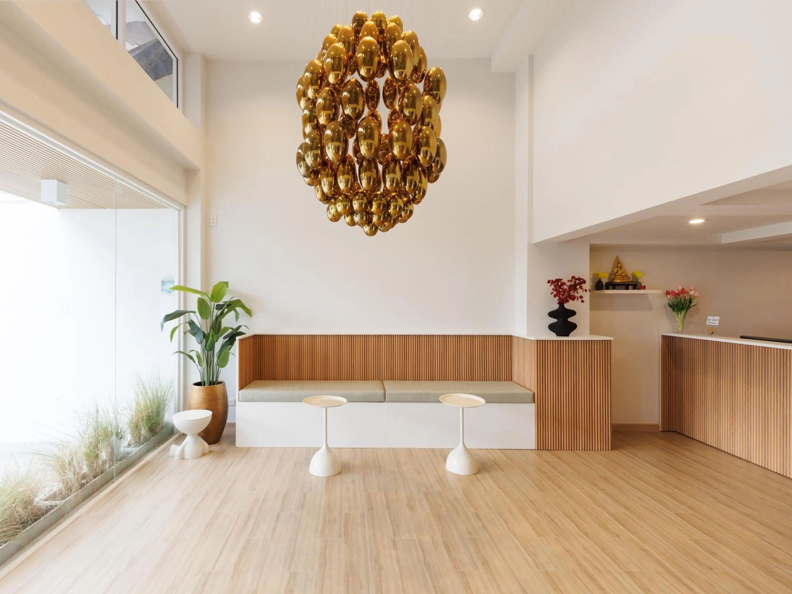 Lobby or reception in Takka Hotel - Bearing