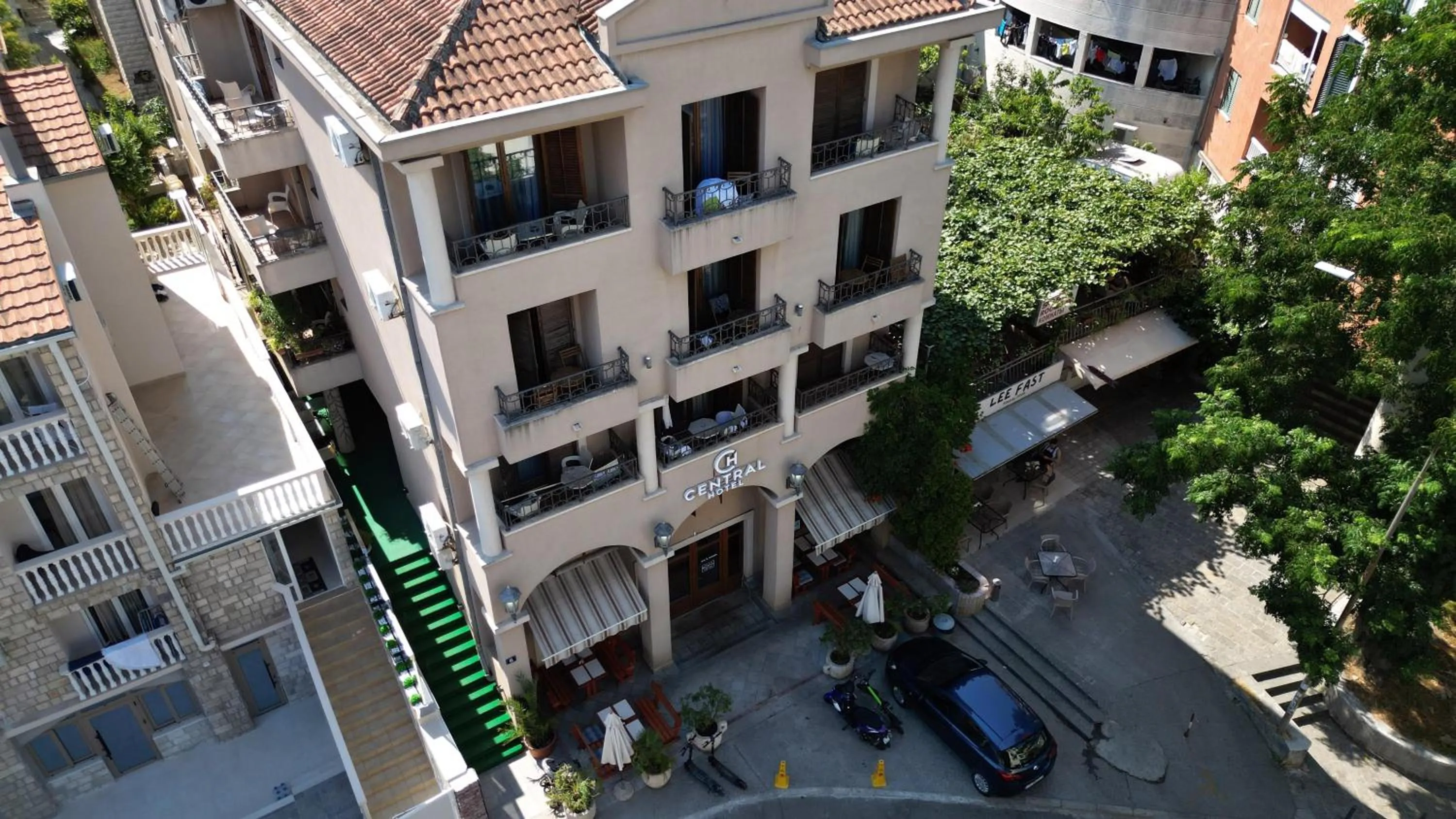 Property building in Central Hotel & Restaurant