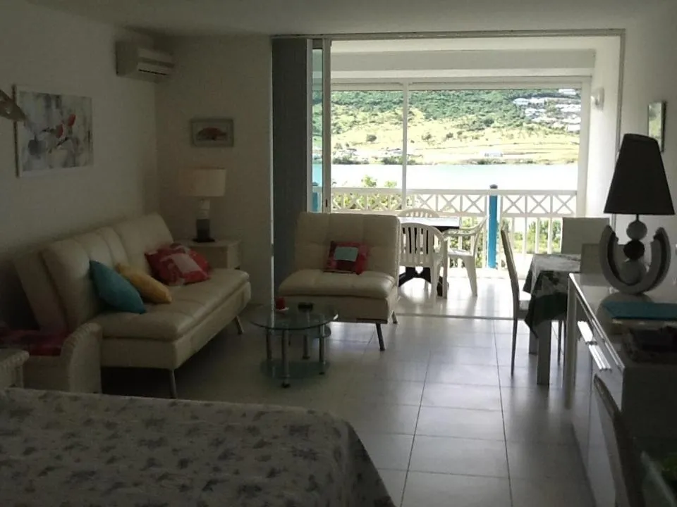 Living room in Studio 23 Orient Bay