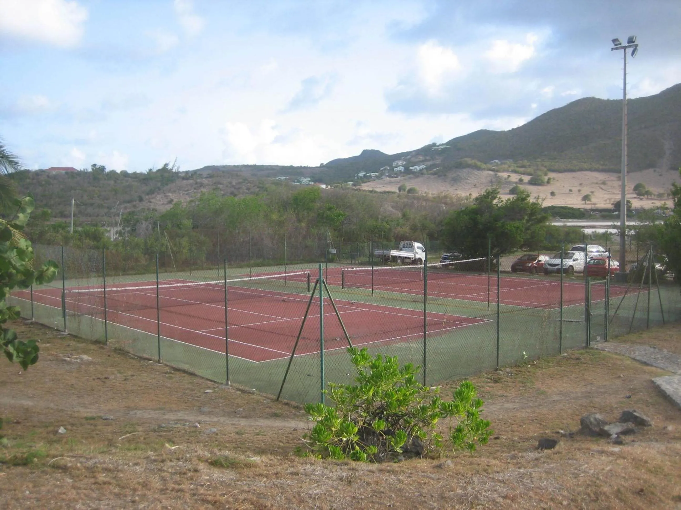 Tennis court in Studio 23 Orient Bay