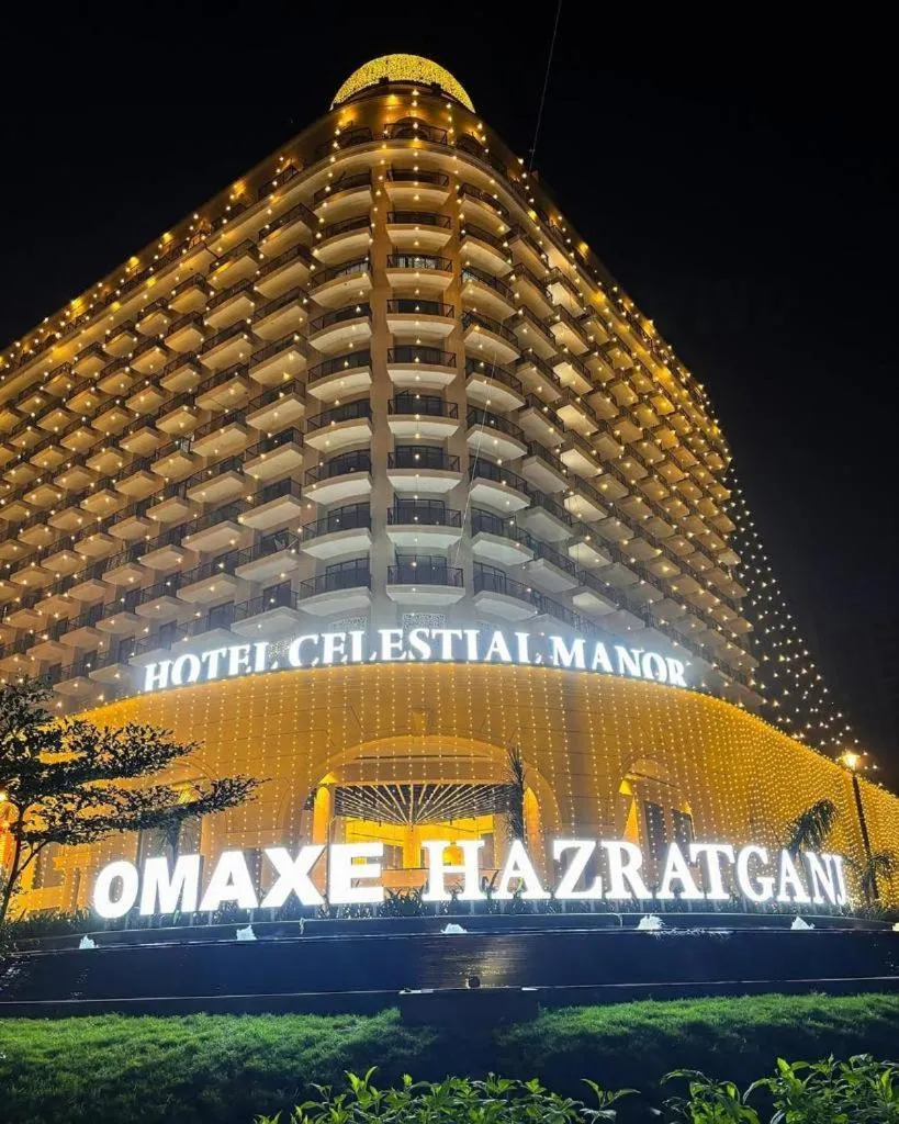 Property building in Celestial Manor