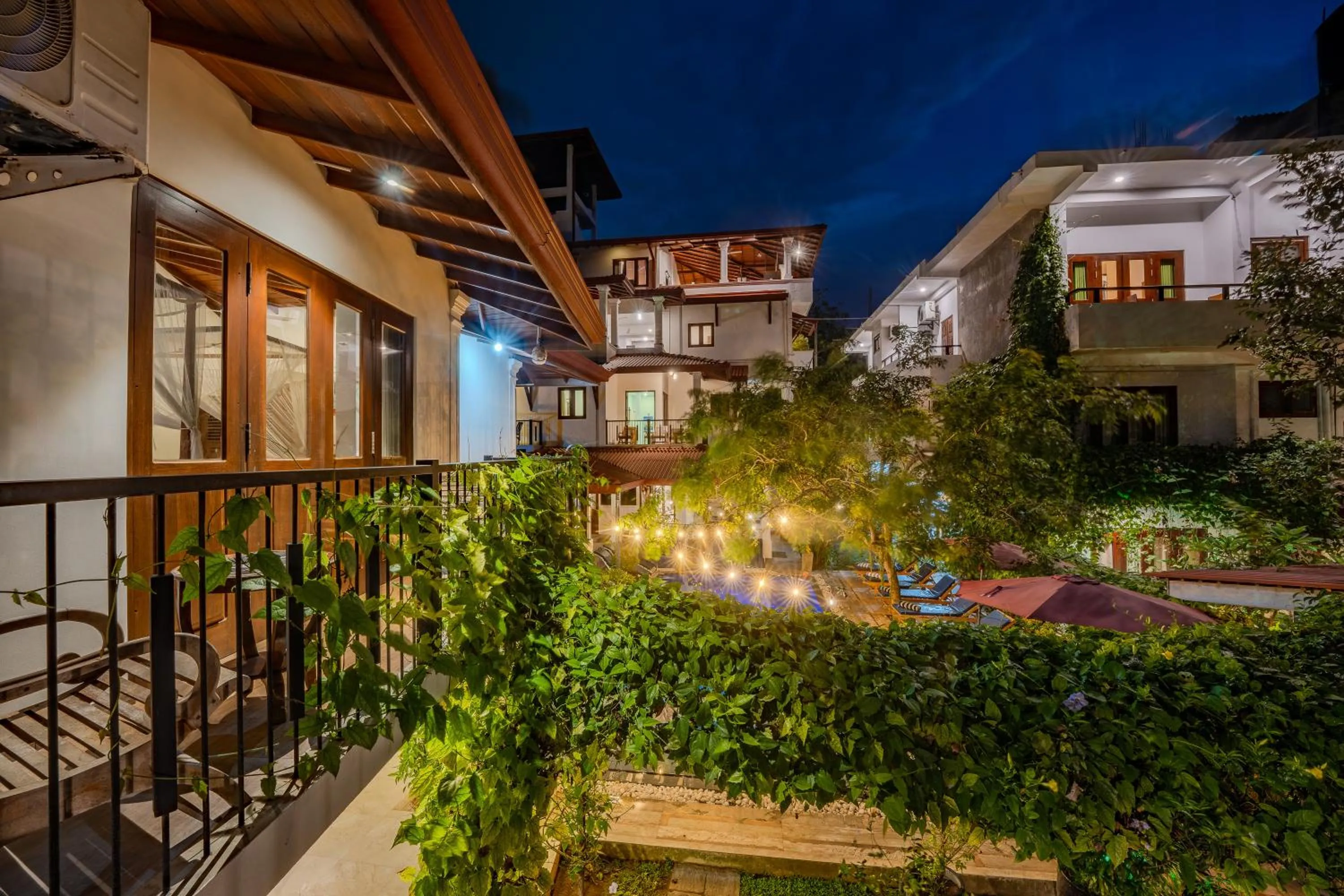 Property building in Villa Red Lobster