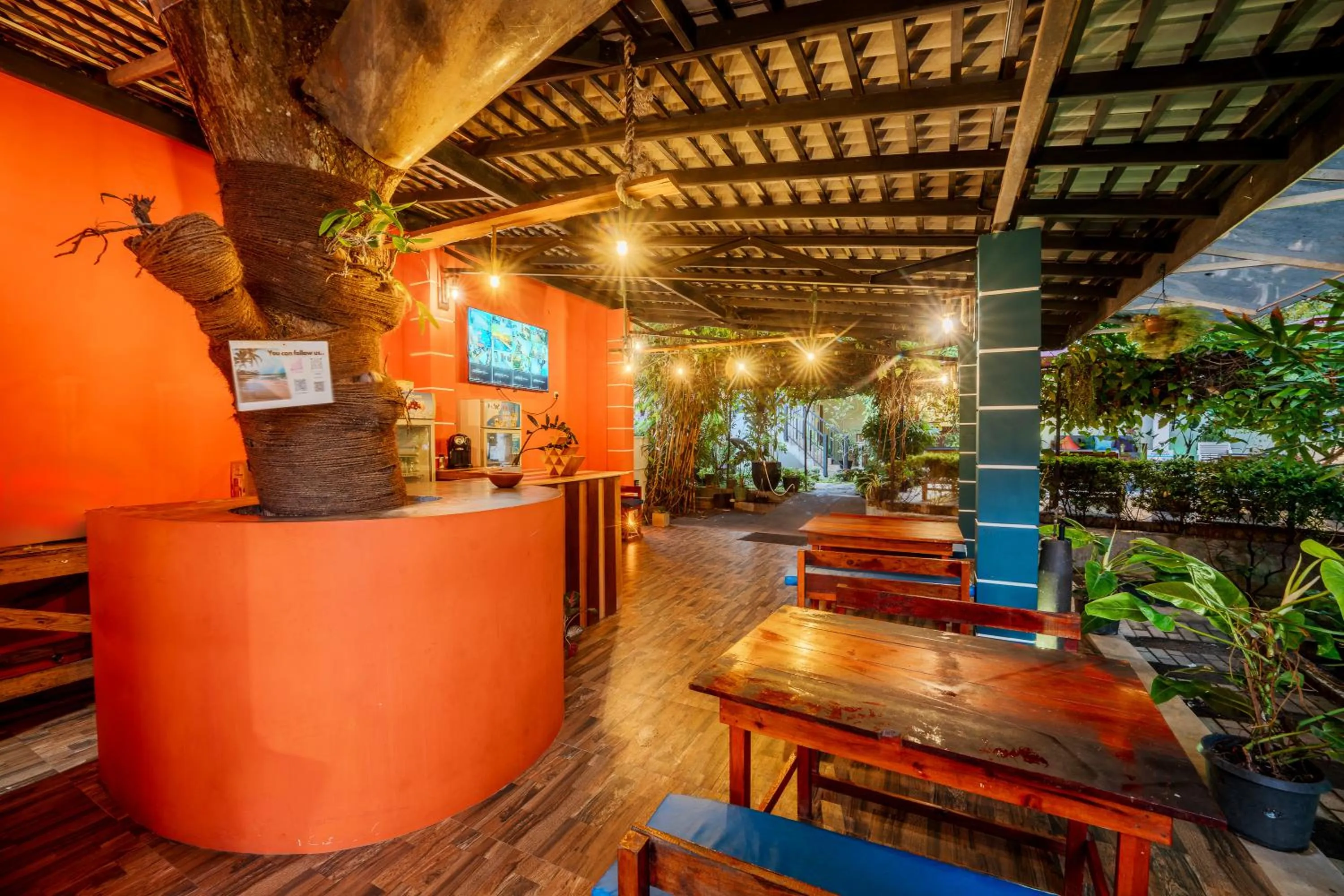 Restaurant/places to eat in Villa Red Lobster