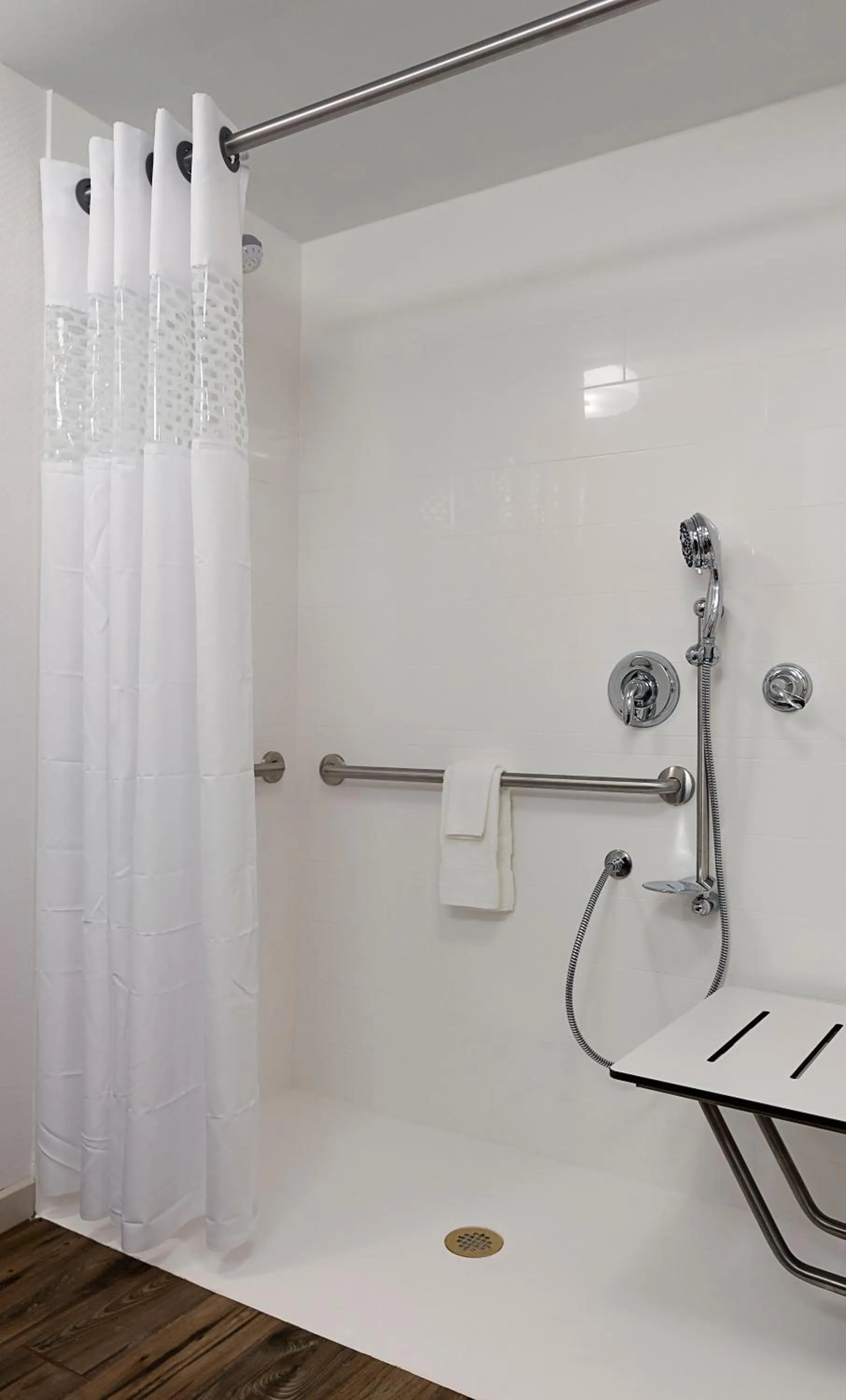 Bathroom in Hampton Inn and Suites Fort Mill, SC