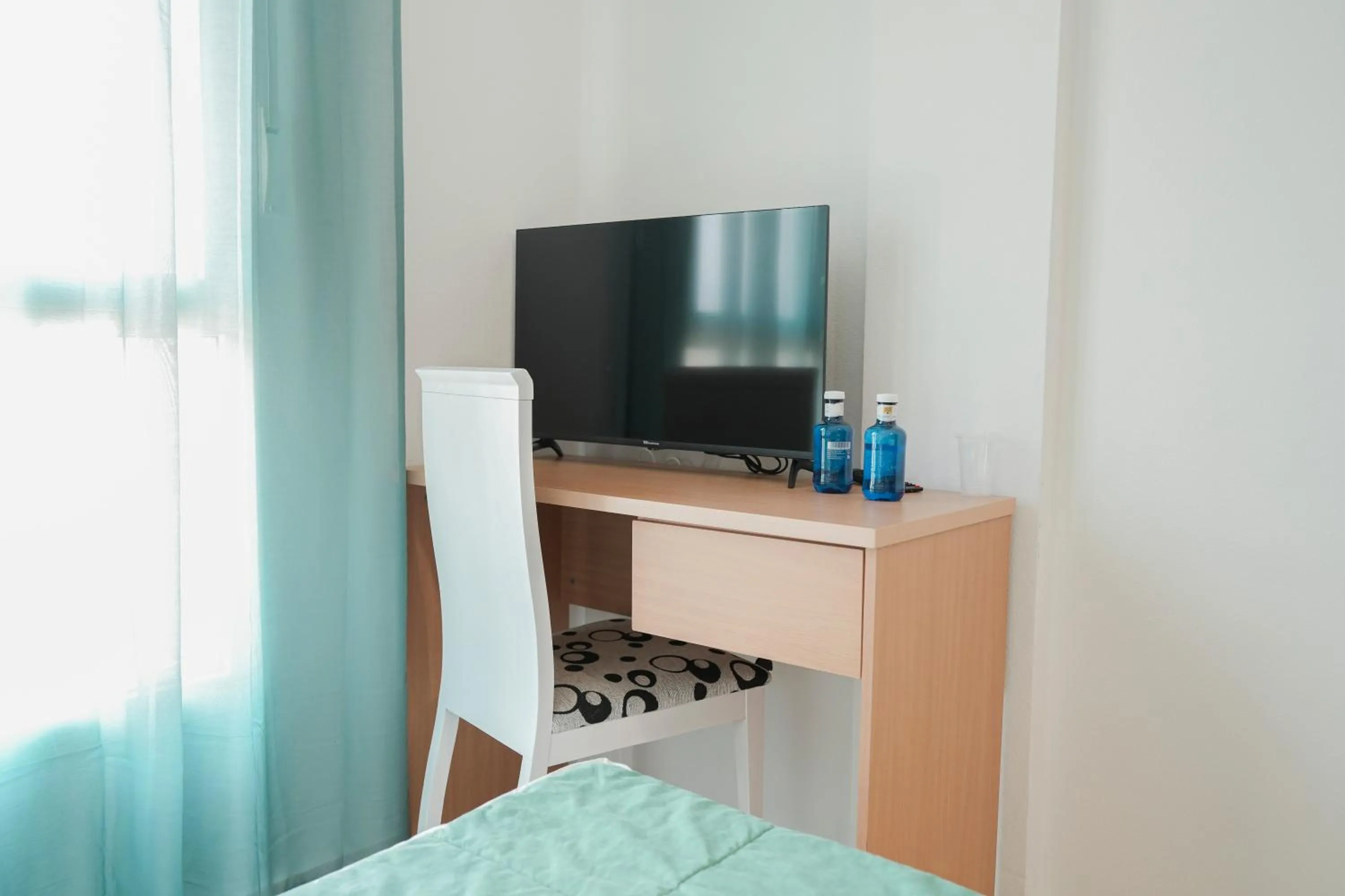 TV and multimedia in Hotel Caravaca Resort