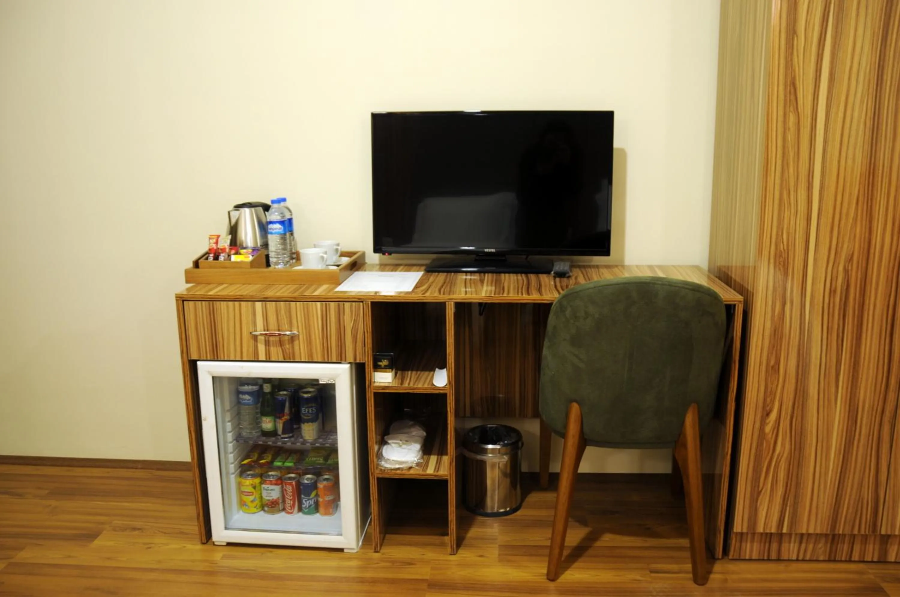 Coffee/tea facilities in Tehran Boutique Hotel