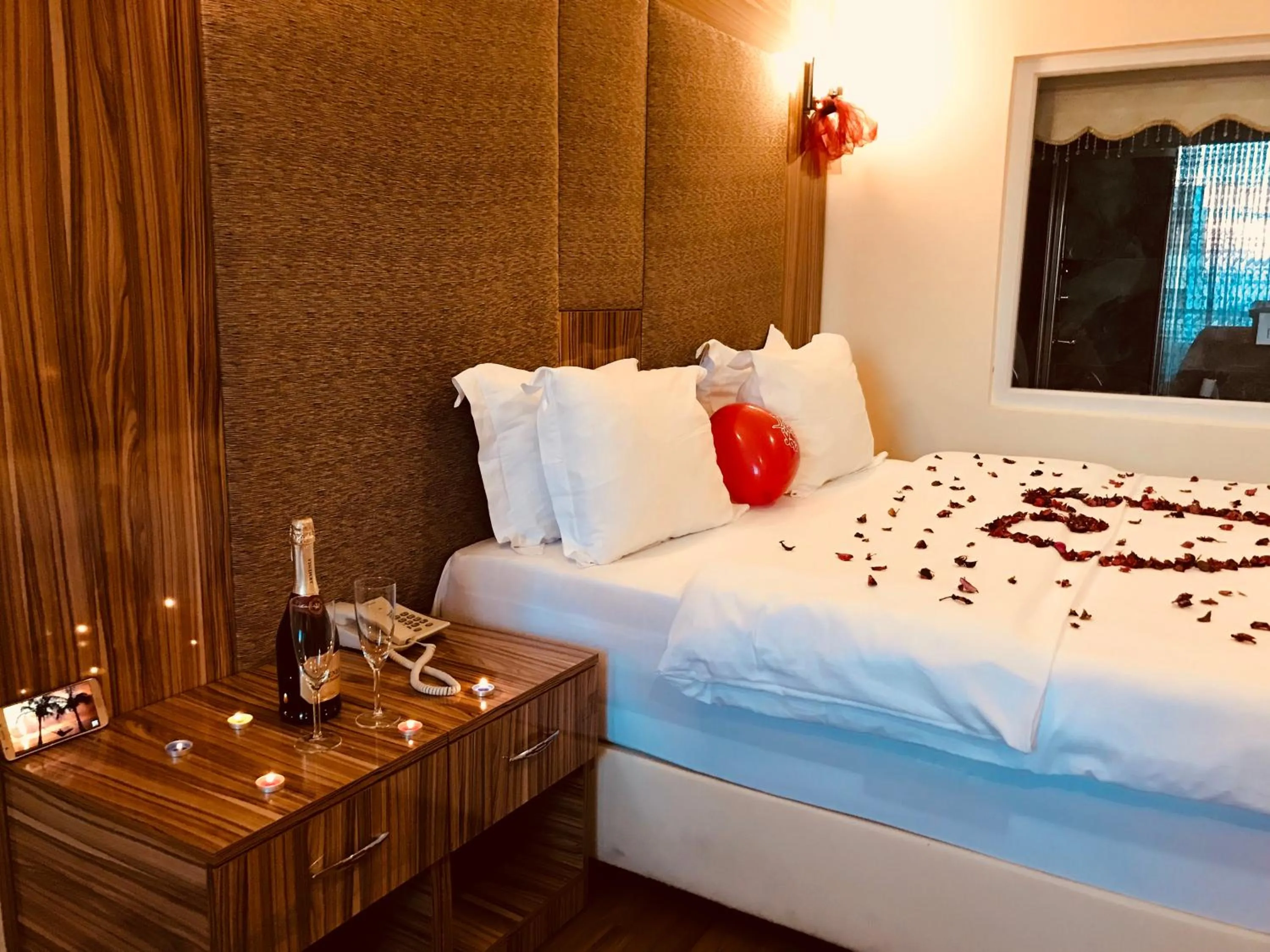 bunk bed, Bed in Tehran Boutique Hotel