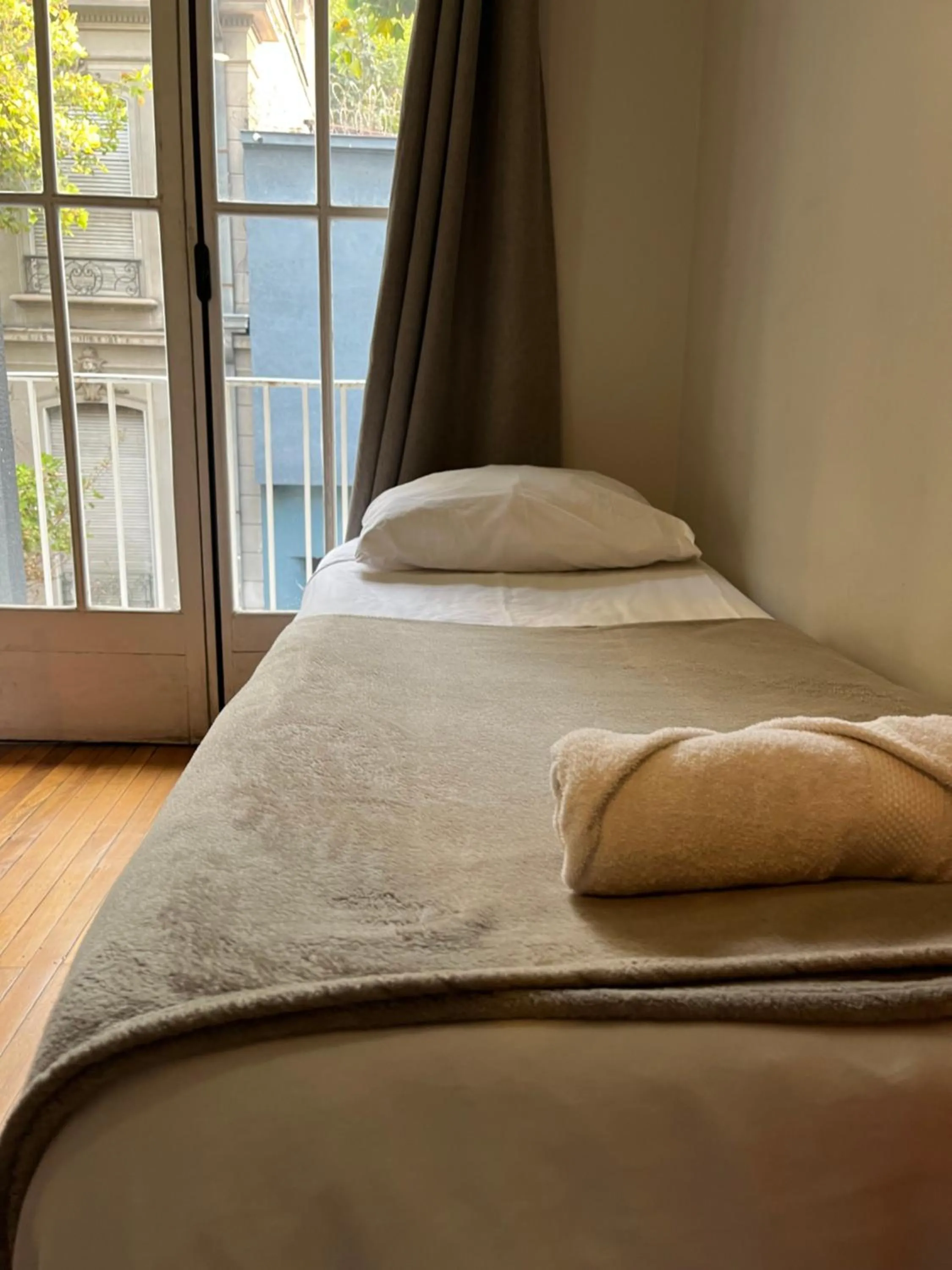 Basic Triple Room in BB Casita Blue Hotel