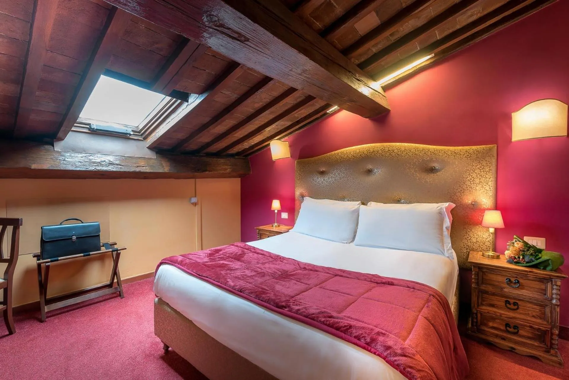 Bed in Hotel Ginori Al Duomo - dBe Hotels