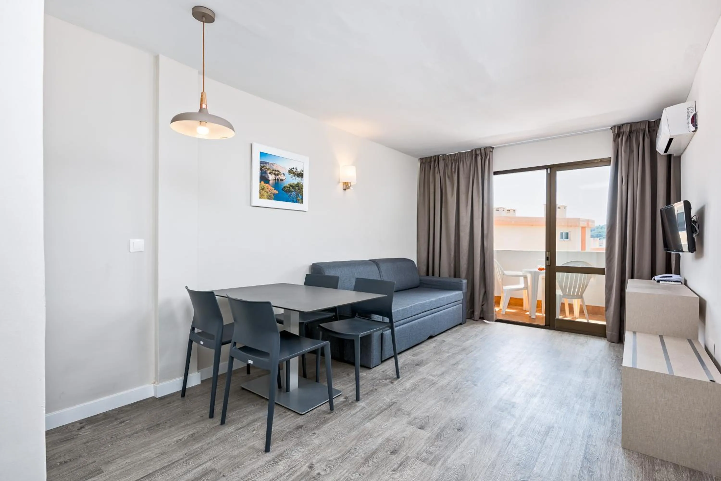 Living room, Dining Area in Veramar Aparthotel