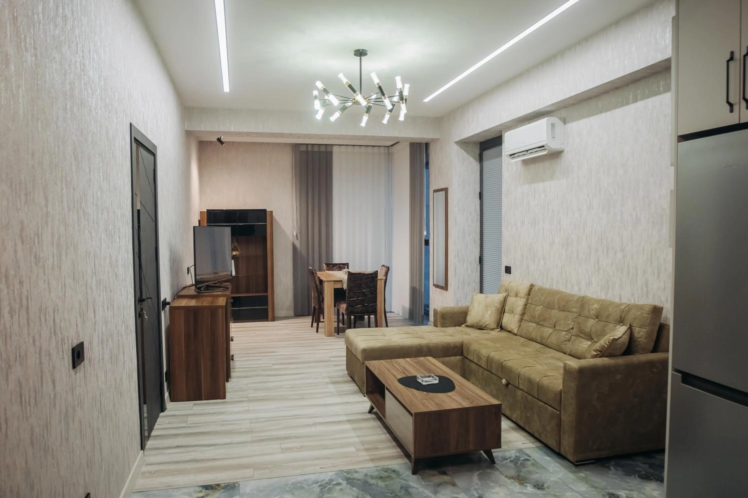 TV and multimedia in Sabah Bayil Residence Family Apart