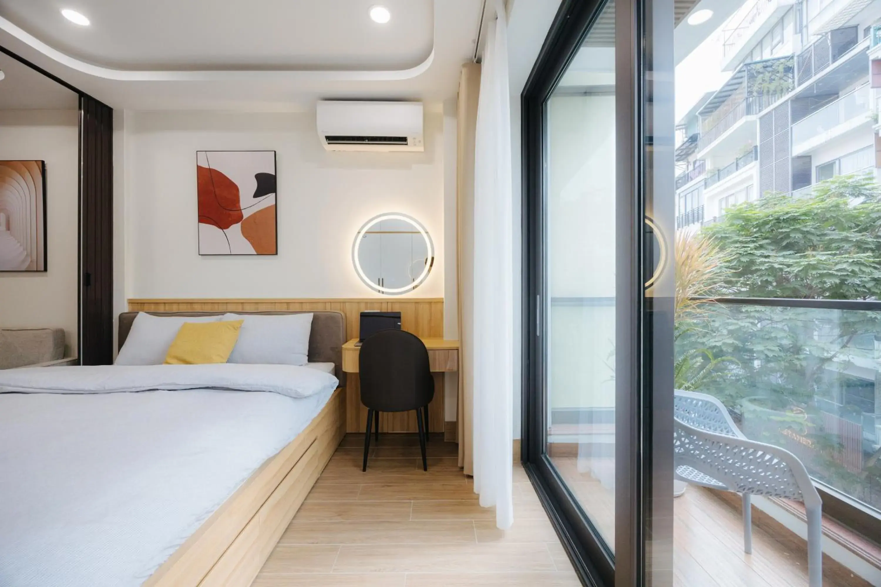 Apartment with Balcony in Wisteria Apartment Hanoi Apartment with Balcony in Wisteria Apartment Hanoi