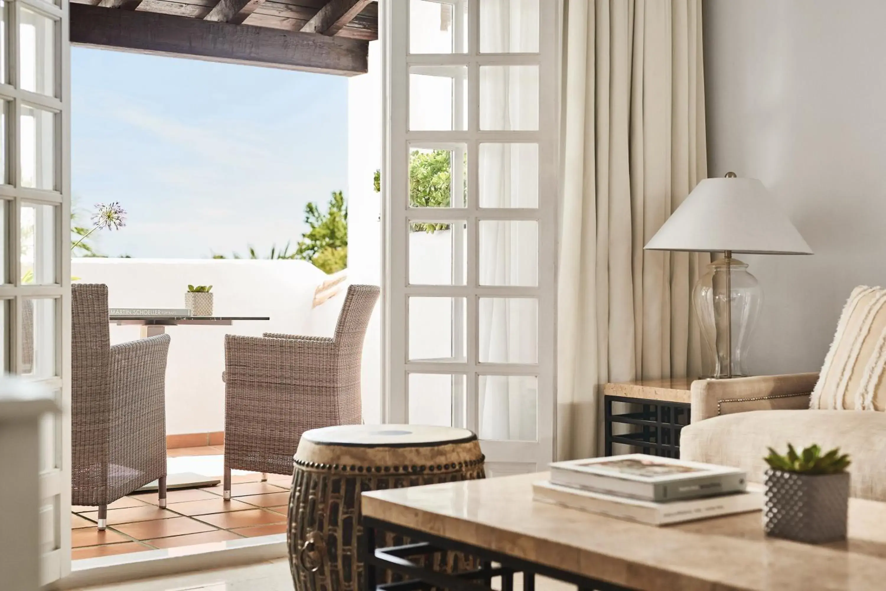 One-Bedroom Suite in Puente Romano Marbella One-Bedroom Suite in Puente Romano Marbella