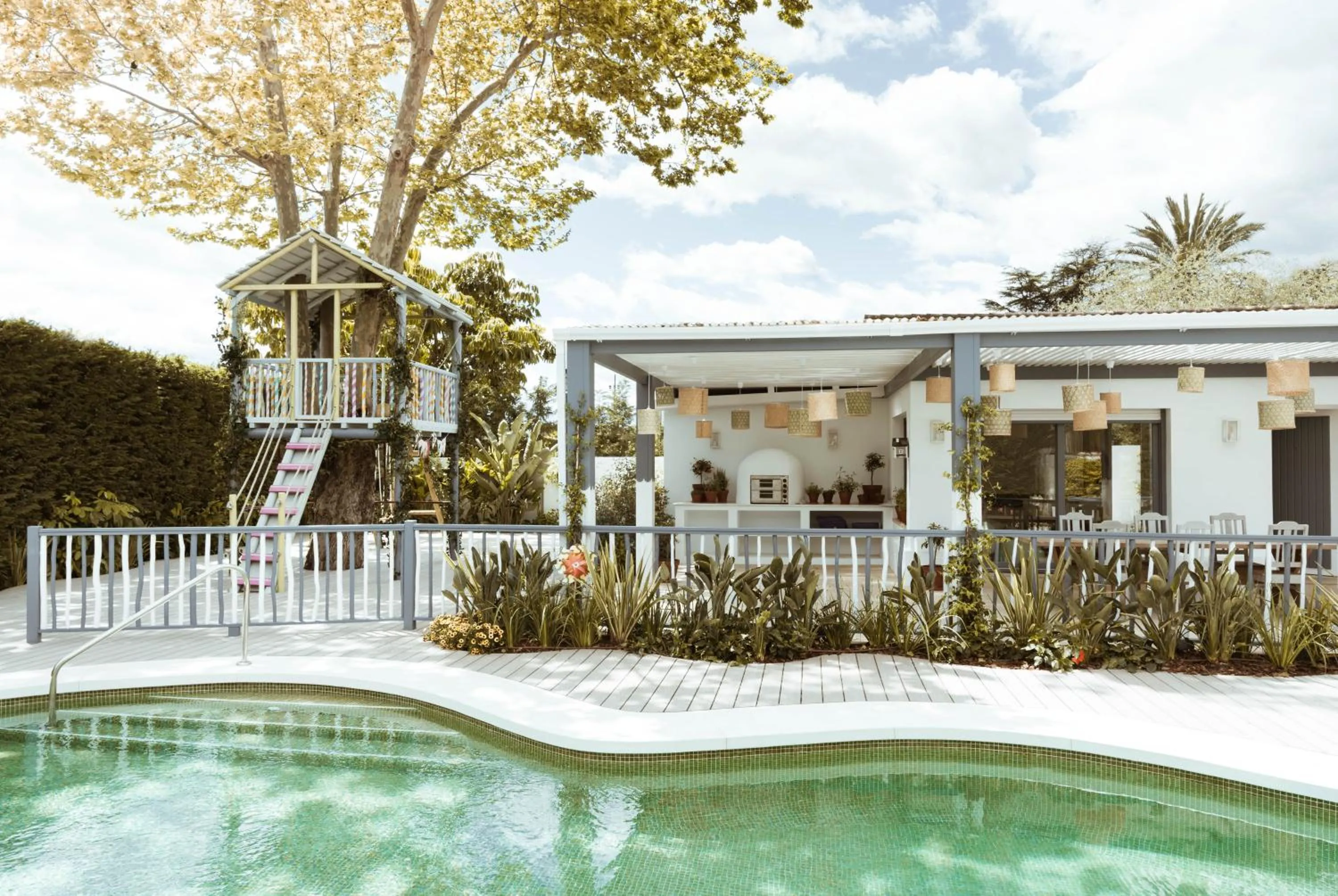 Property building in Puente Romano Marbella