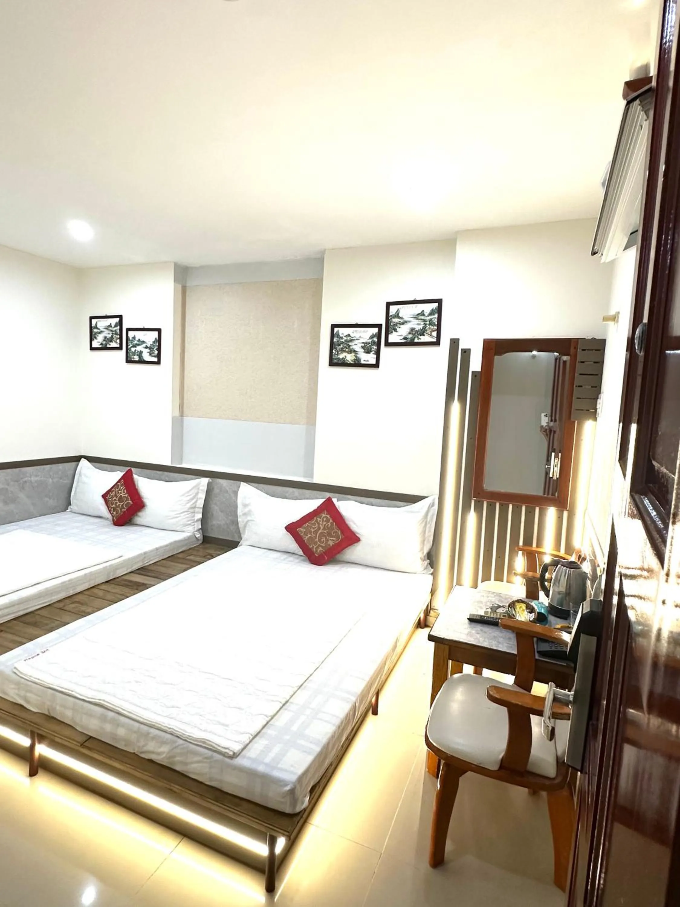 Bed in Nguyen Ha Hotel