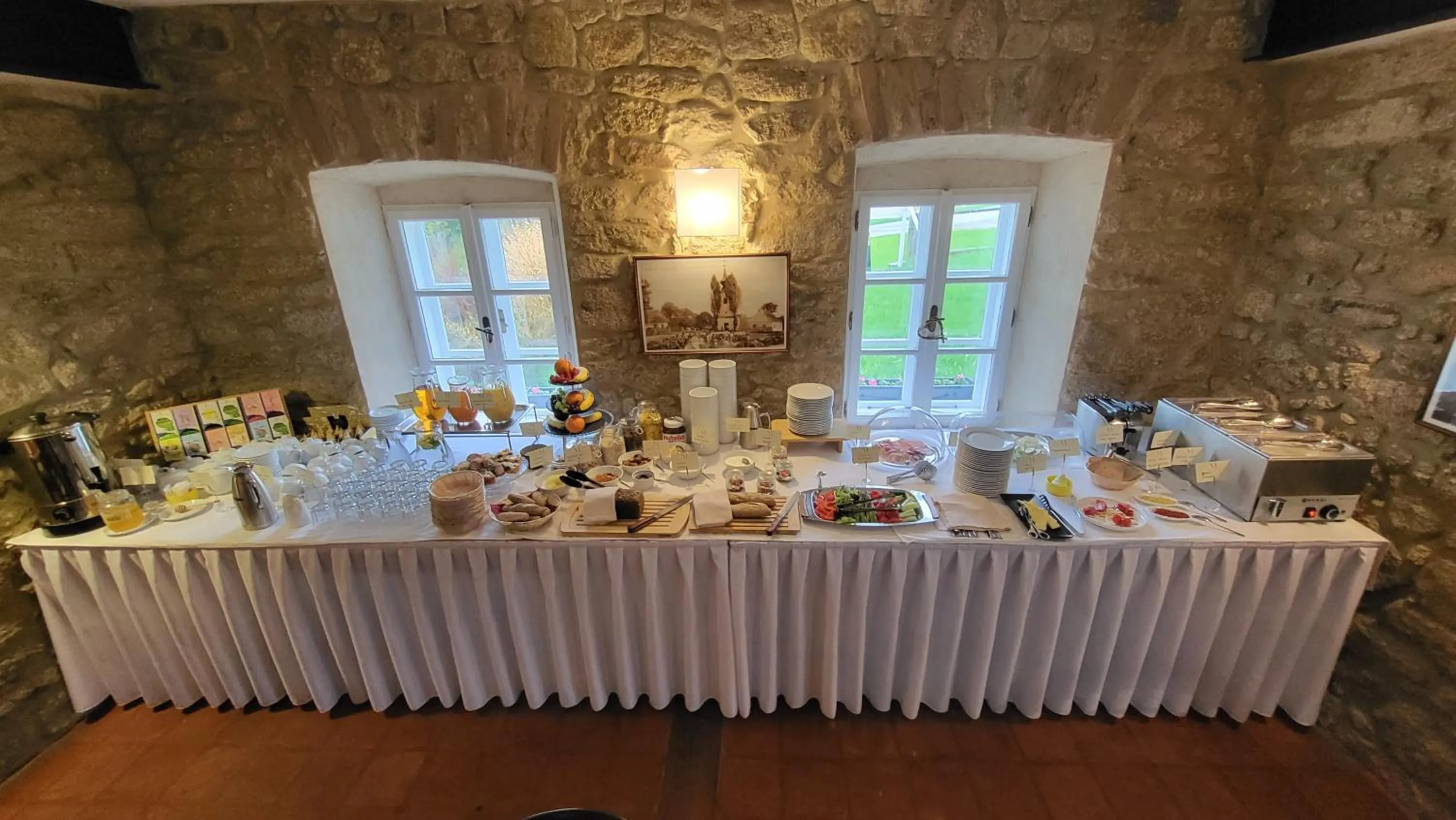 Food and drinks in Matějovec38