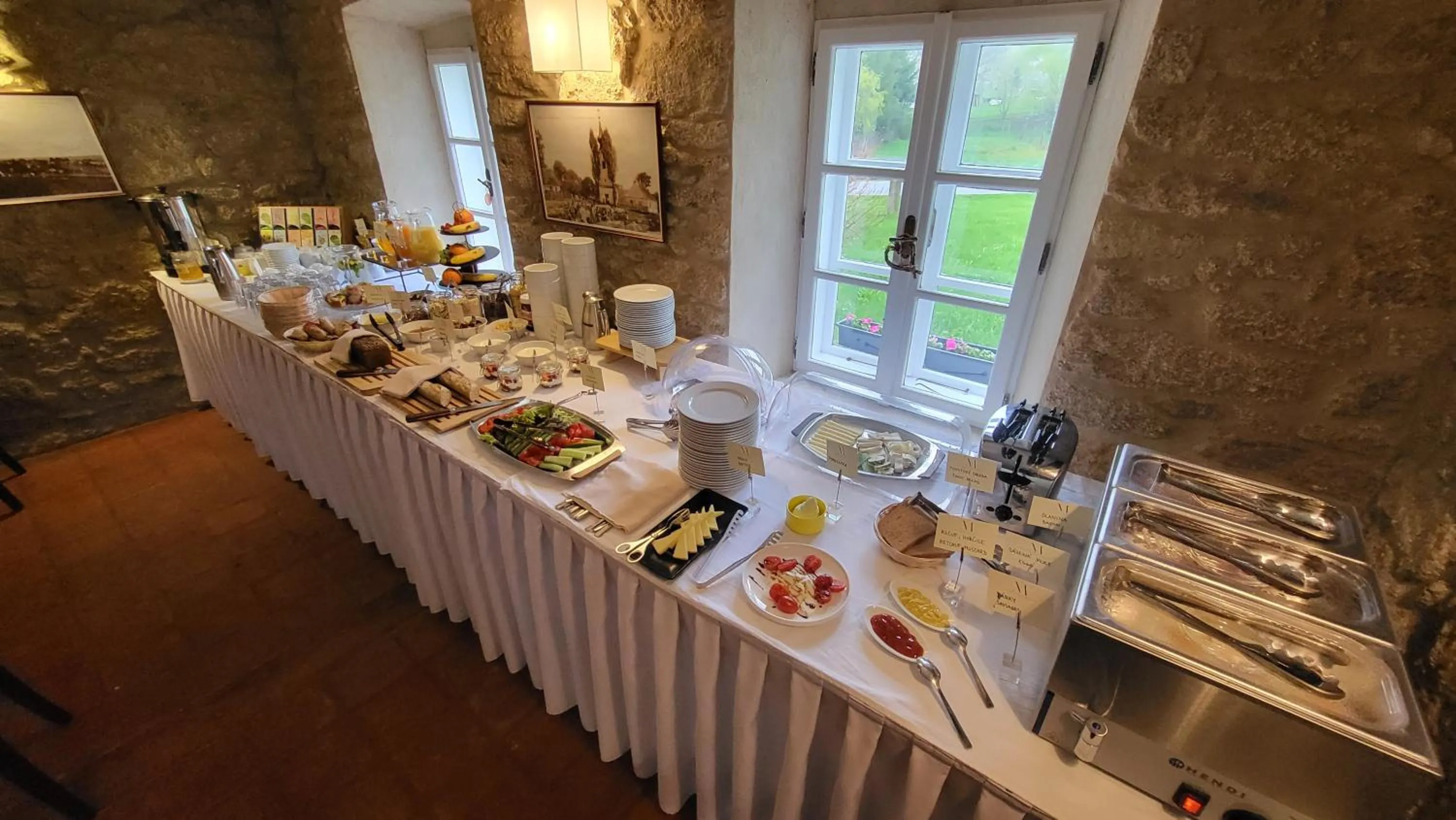 Food and drinks in Matějovec38