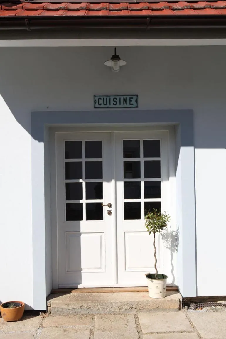 Facade/entrance in Matějovec38