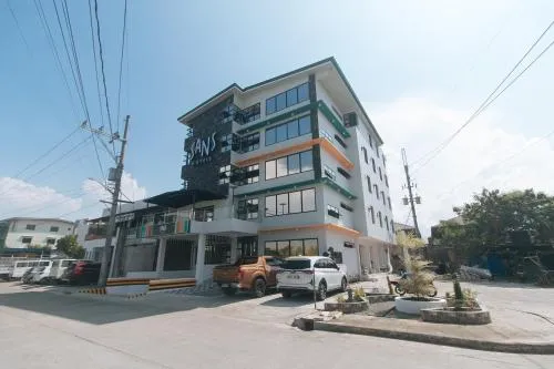 Sans Hotel near Enchanted Kingdom Santa Rosa Laguna