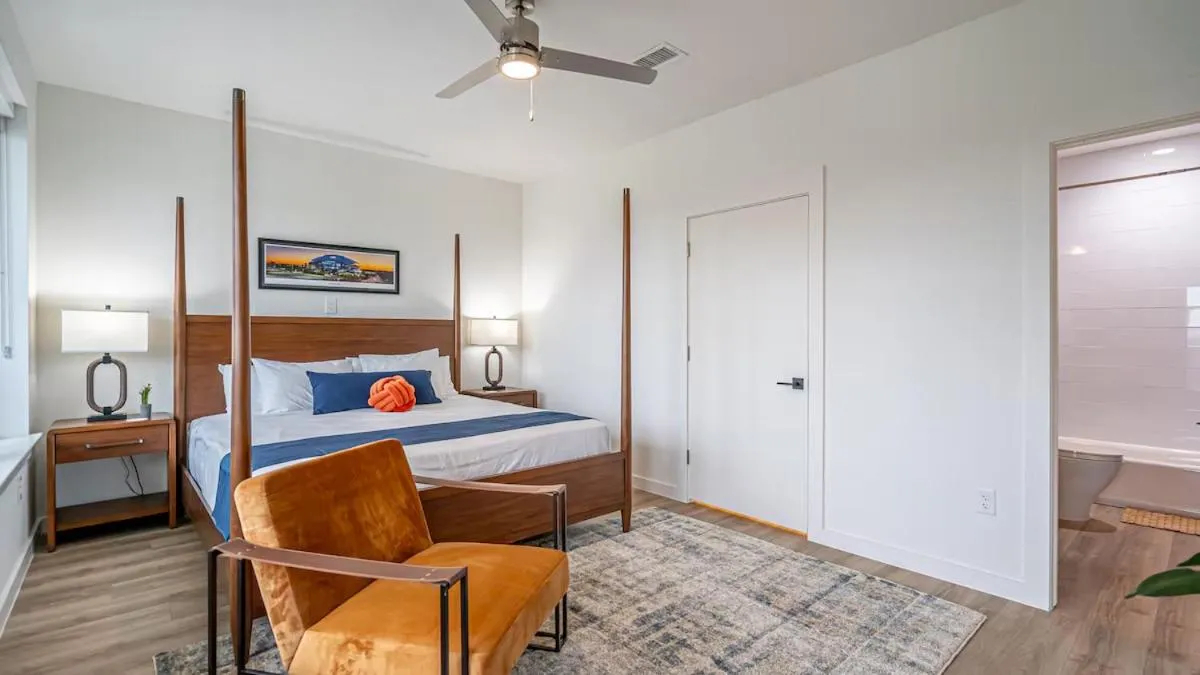 Deluxe 2 Bedroom Suite in The Rambler Inn