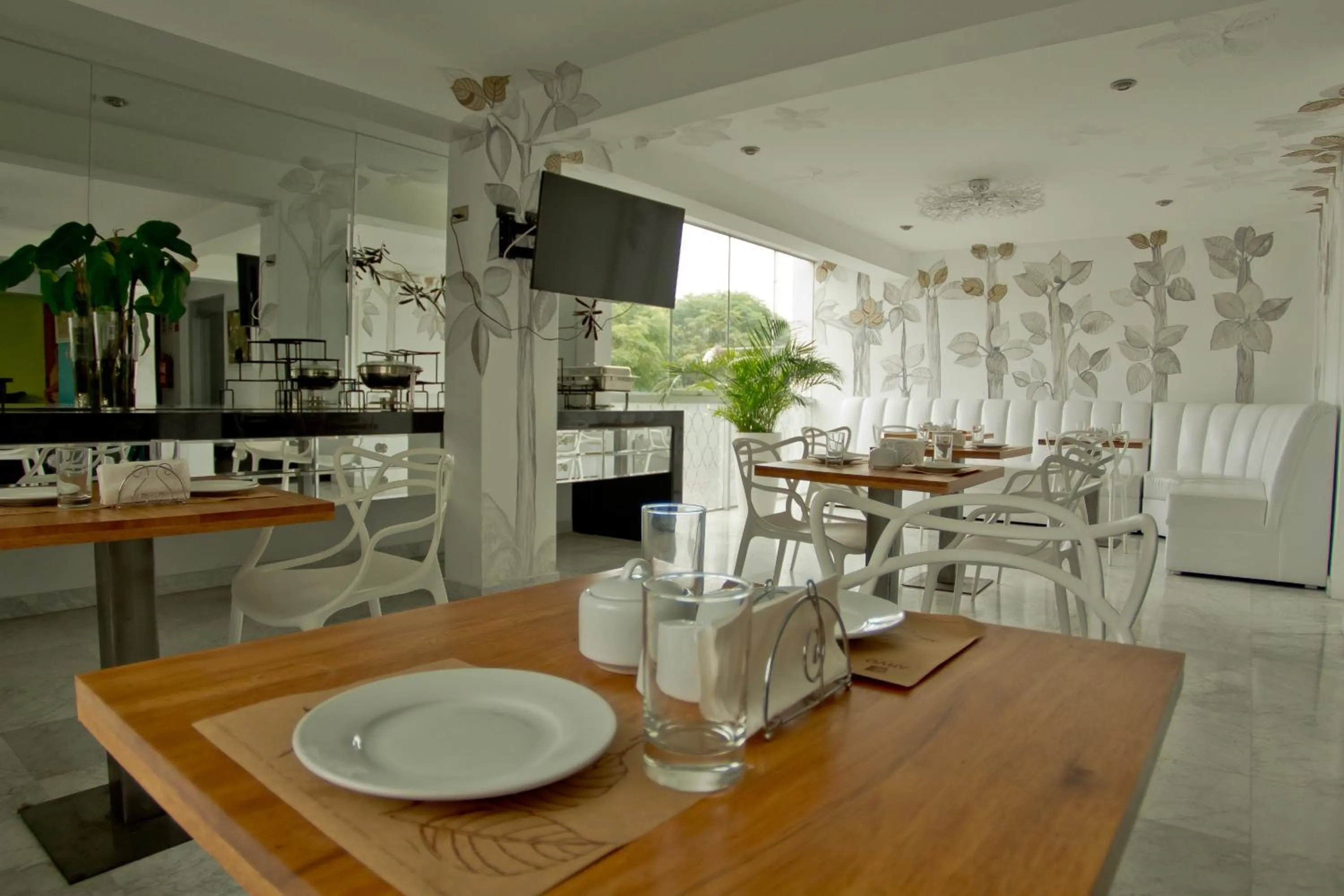 Restaurant/places to eat in Arvo Hotel Boutique