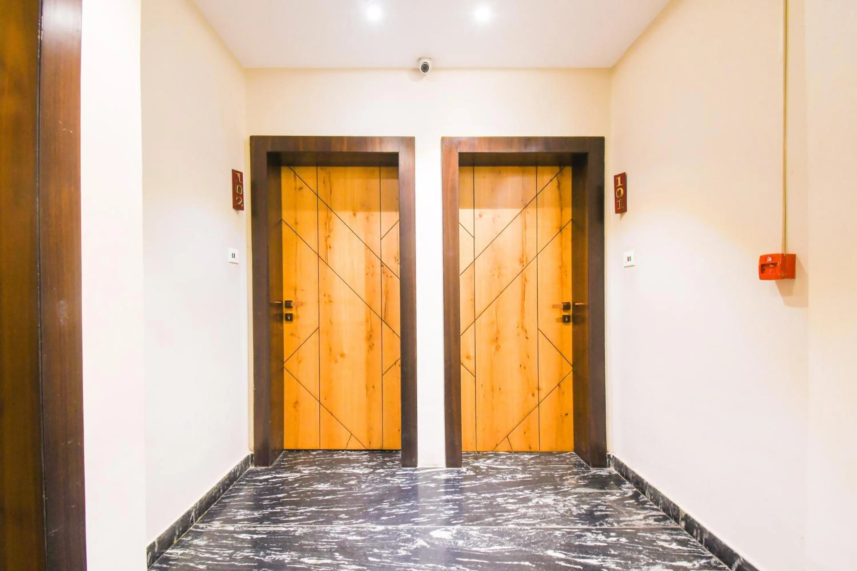 Lobby or reception in Super Townhouse Near Marine Drive