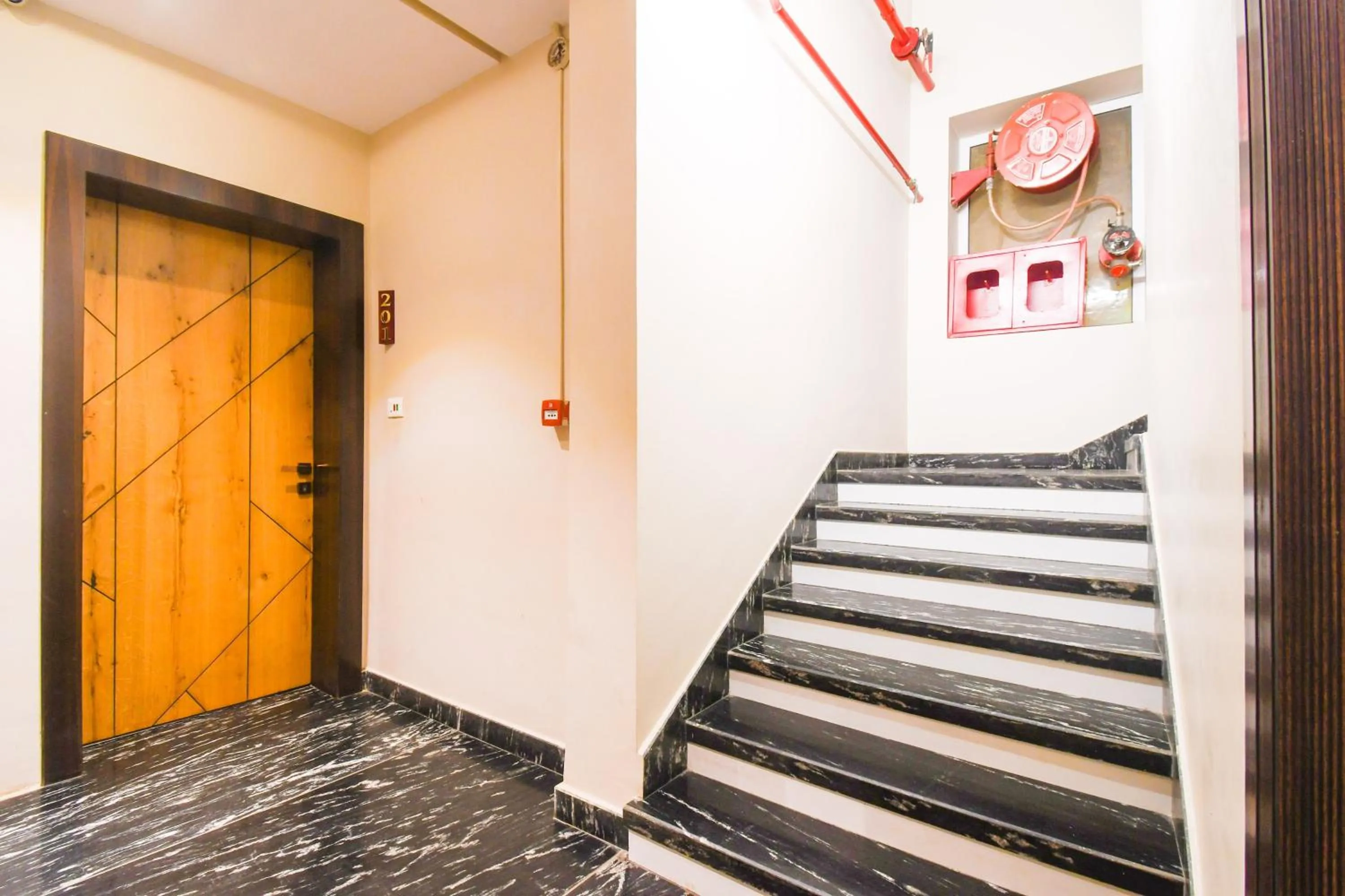 Lobby or reception in Super Townhouse Near Marine Drive