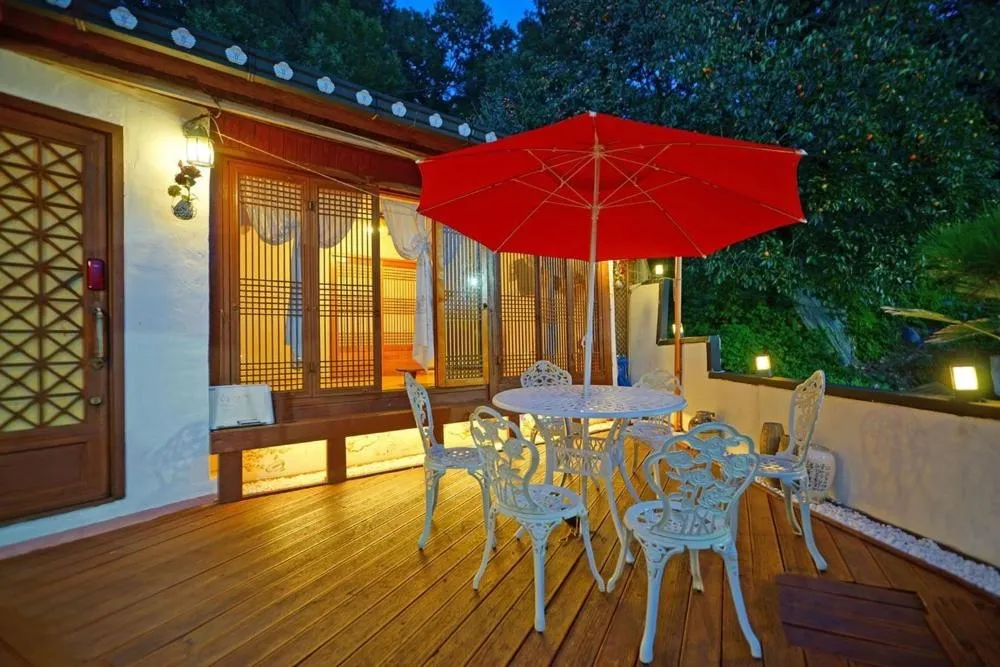 Jeonjuhanogmaeul Geha GongganyiMei mi