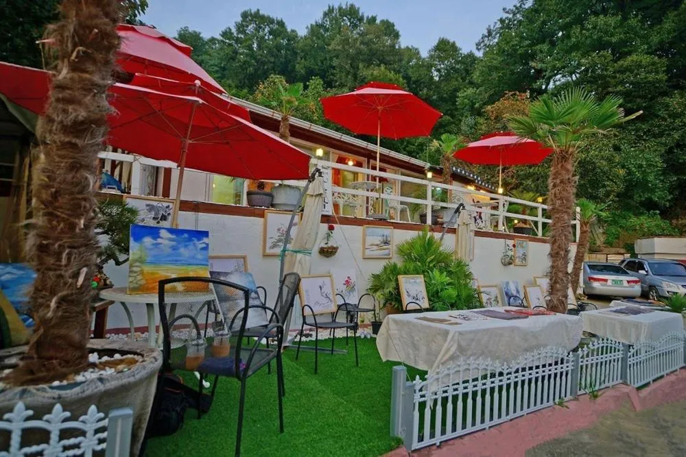 Jeonjuhanogmaeul Geha GongganyiMei mi